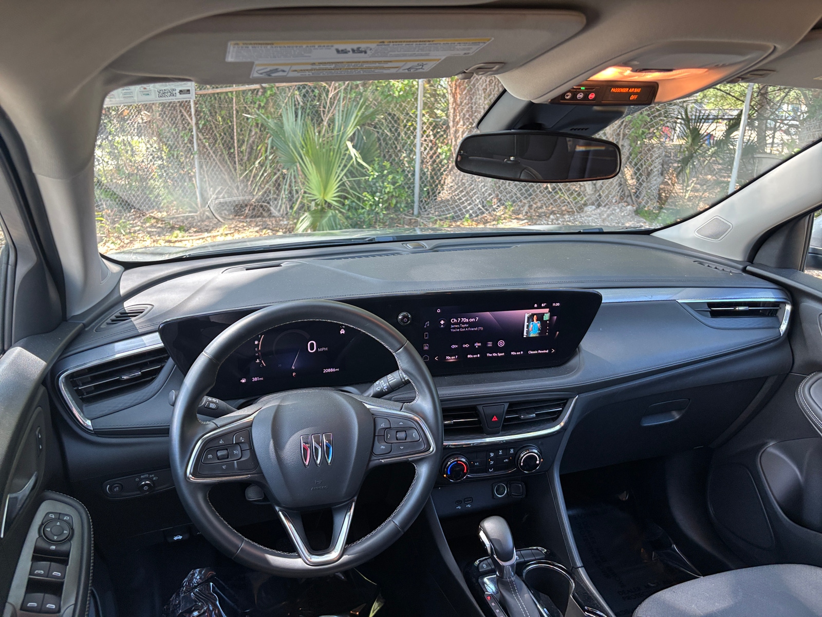Thumbnail: 2025 Buick Encore GX - 3
