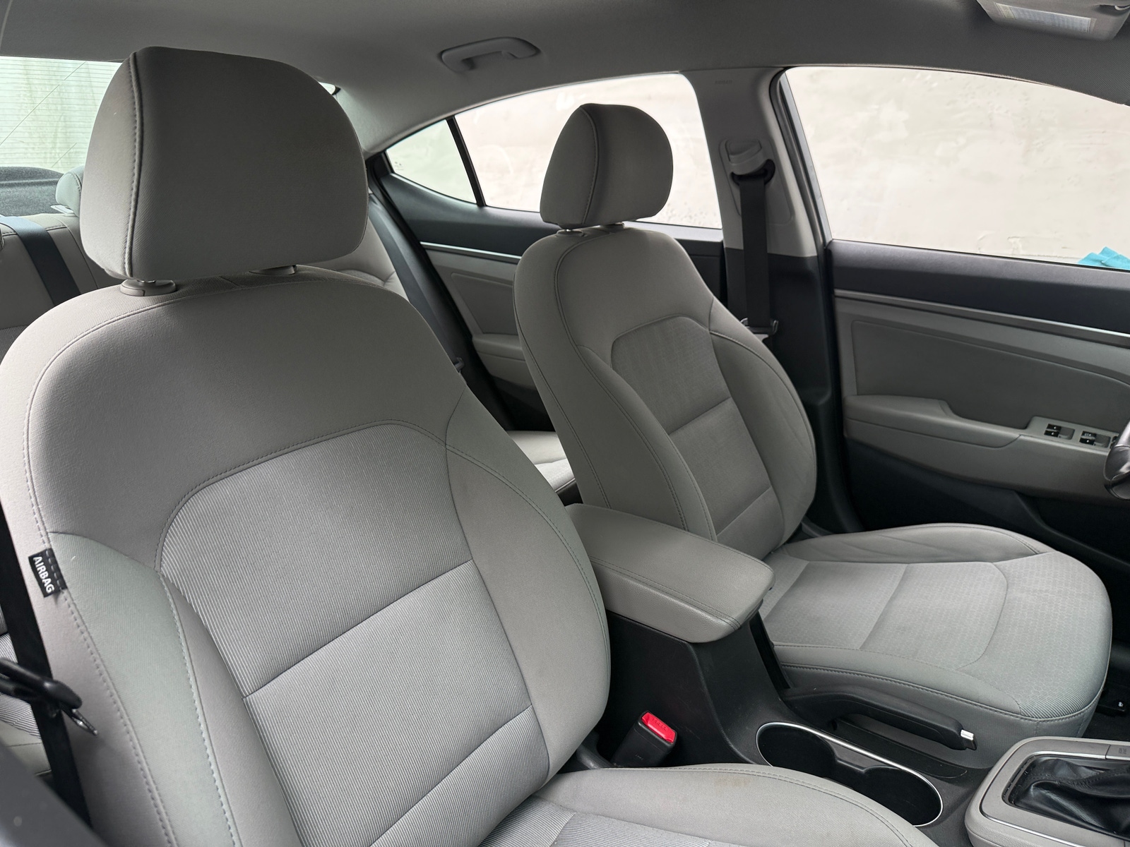 Thumbnail: 2017 Hyundai Elantra - 2