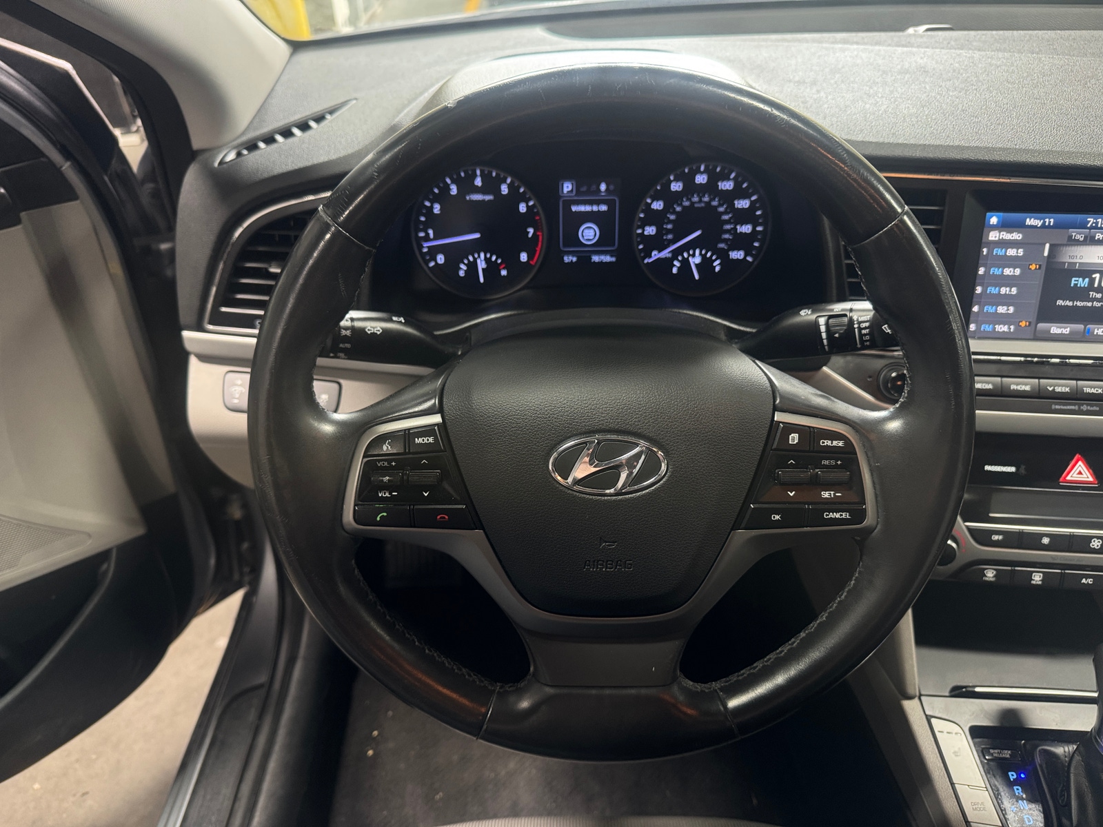 Thumbnail: 2017 Hyundai Elantra - 5
