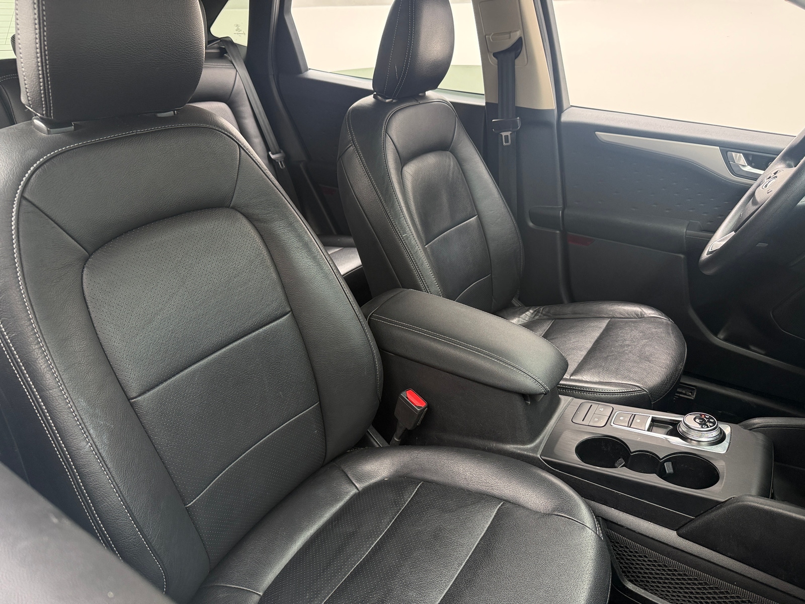 Thumbnail: 2020 Ford Escape - 2