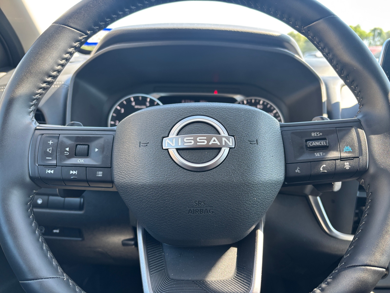 Thumbnail: 2025 Nissan Rogue - 5