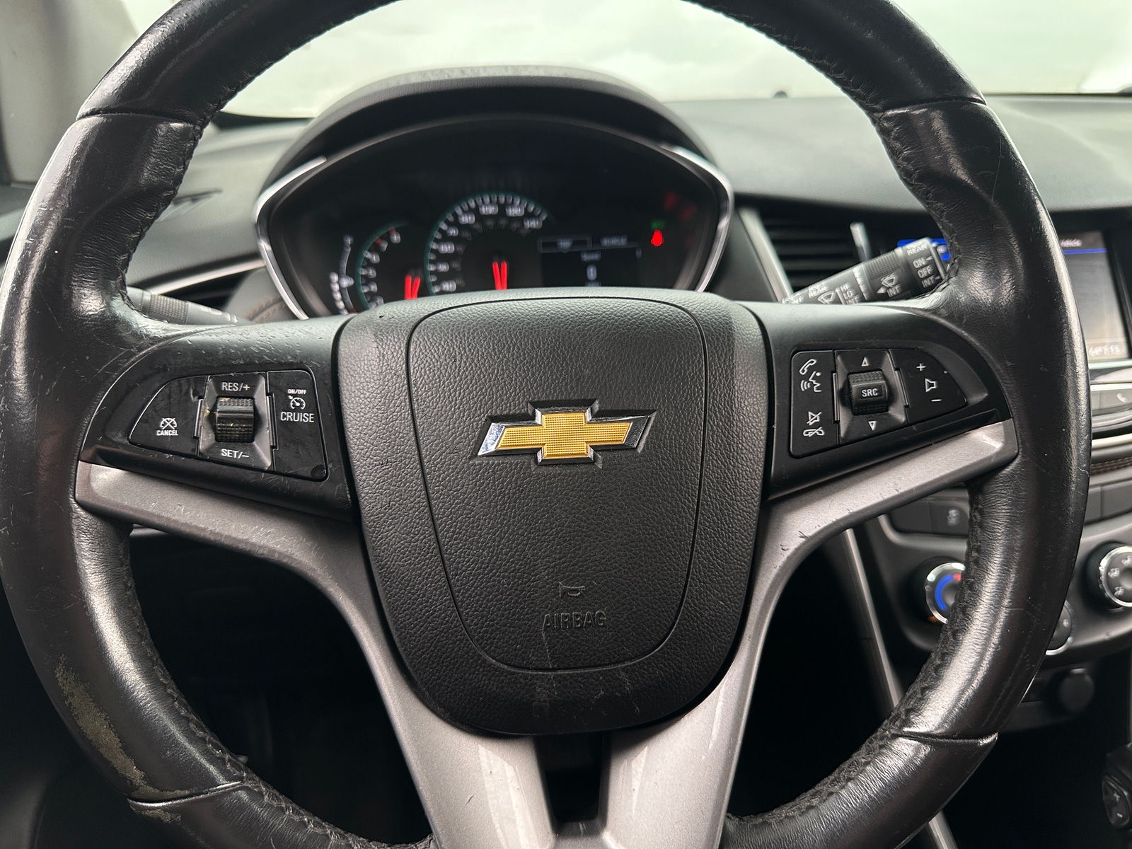 Thumbnail: 2021 Chevrolet Trax - 5