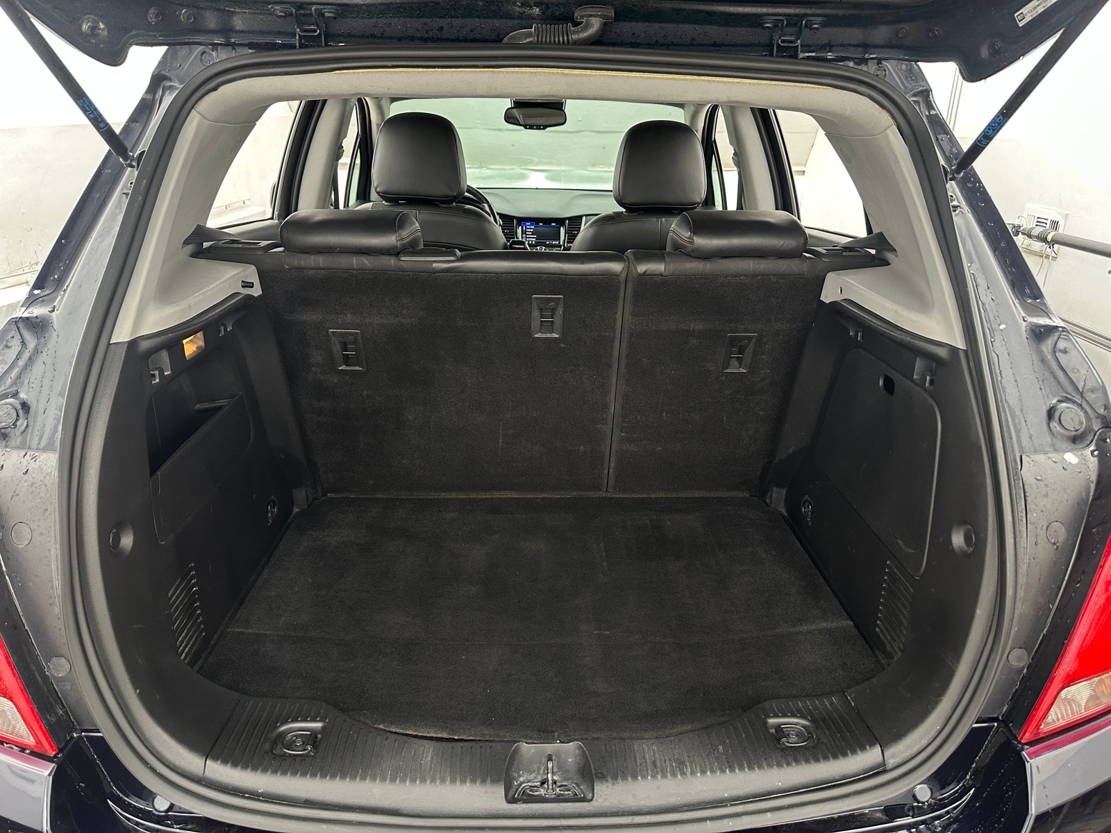 Thumbnail: 2021 Chevrolet Trax - 7