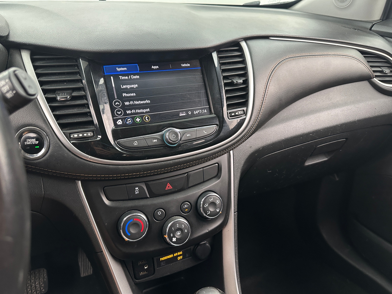 Thumbnail: 2021 Chevrolet Trax - 4