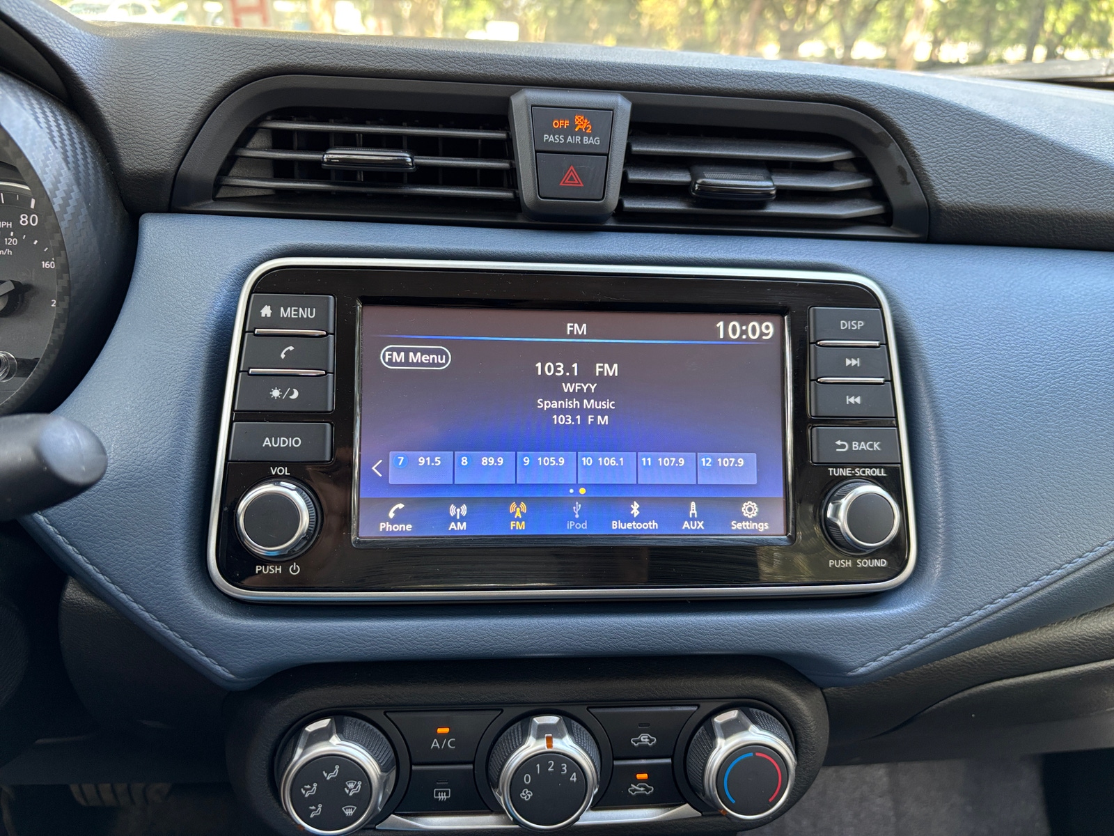 Thumbnail: 2025 Nissan Versa - 4