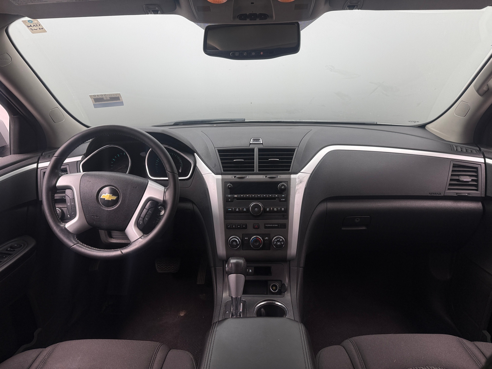 Thumbnail: 2011 Chevrolet Traverse - 3