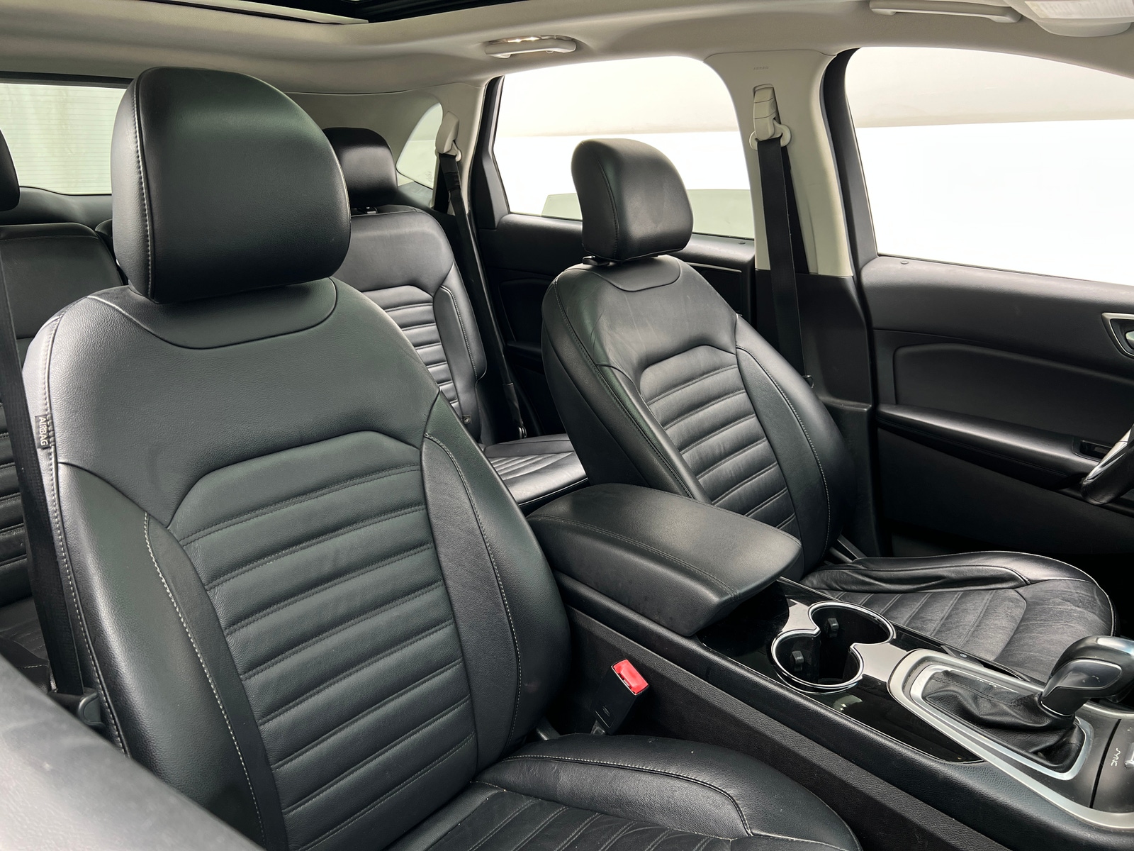 Thumbnail: 2015 Ford Edge - 2