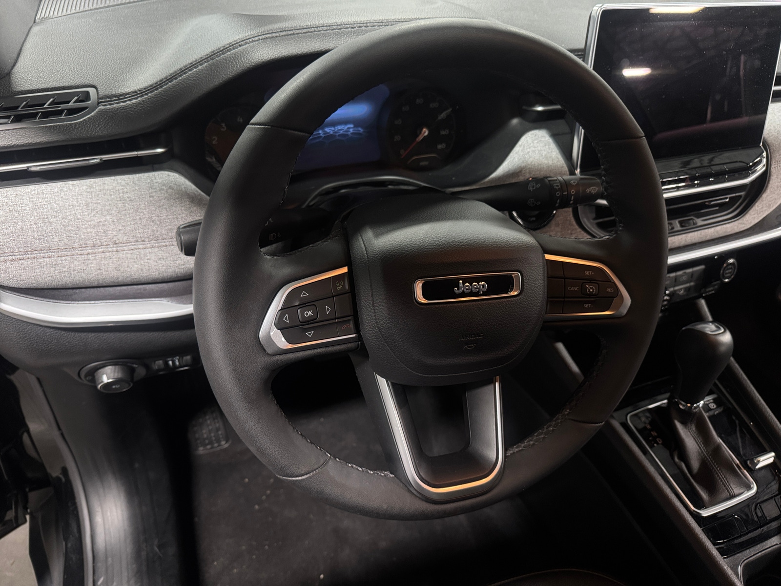 Thumbnail: 2023 Jeep Compass - 4