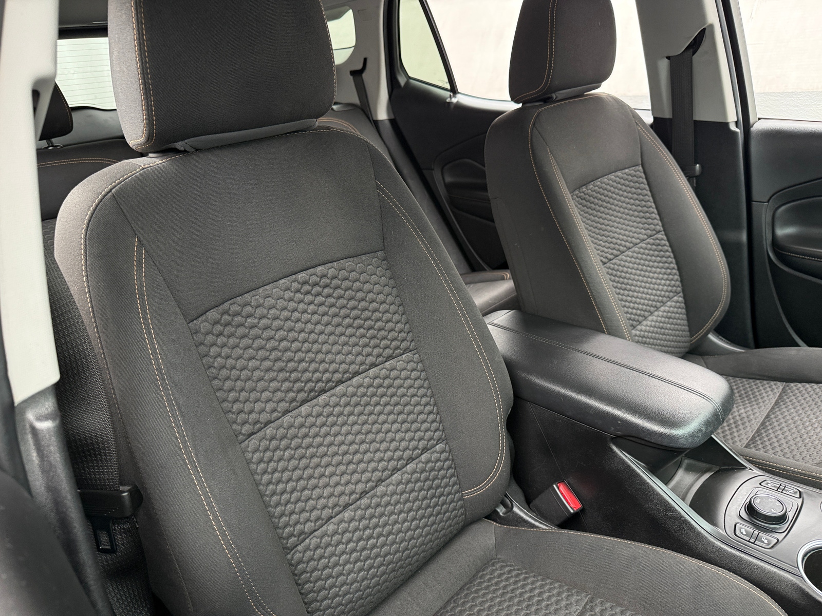Thumbnail: 2018 GMC Terrain - 2