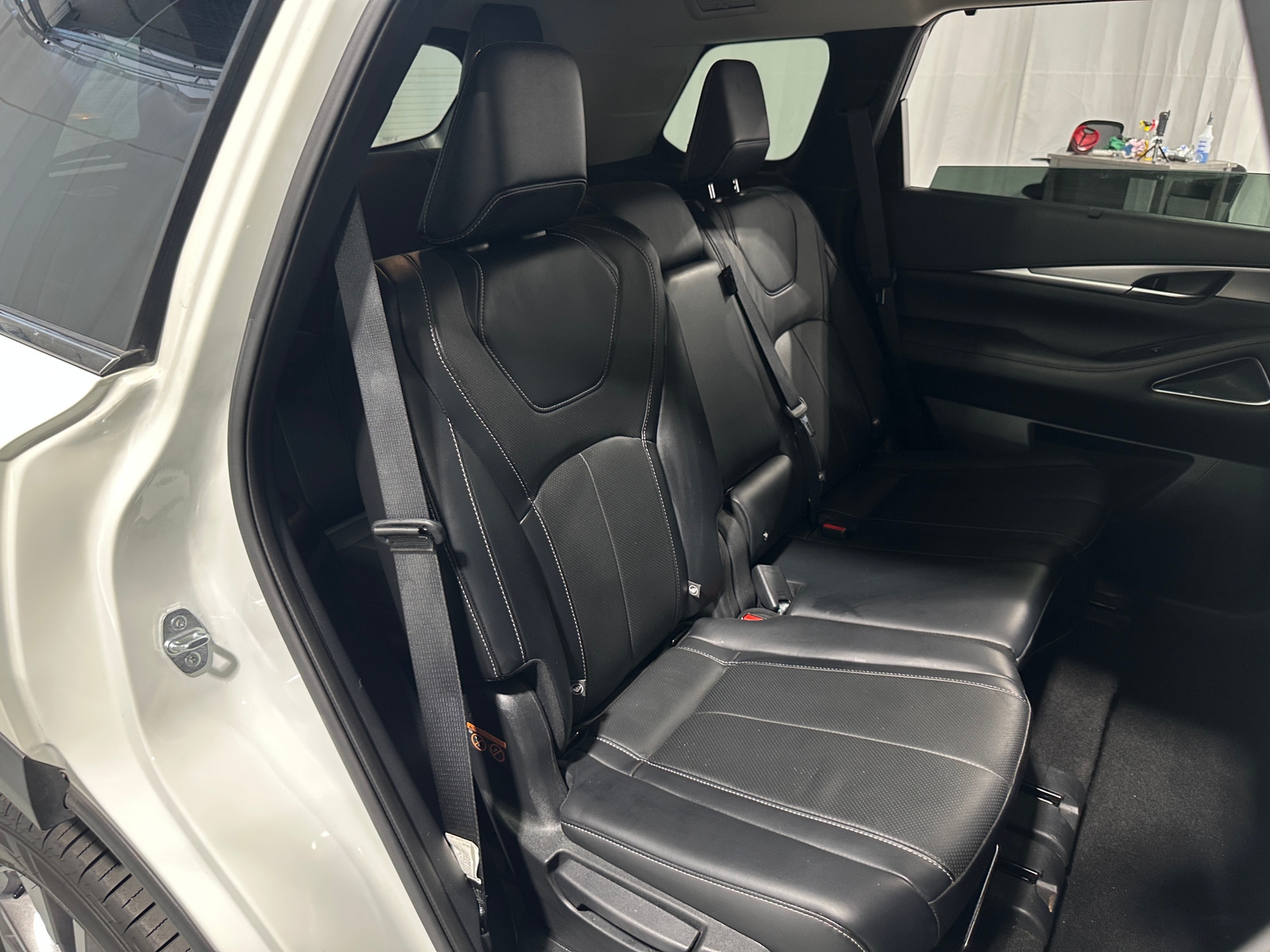 Thumbnail: 2023 INFINITI QX60 - 5