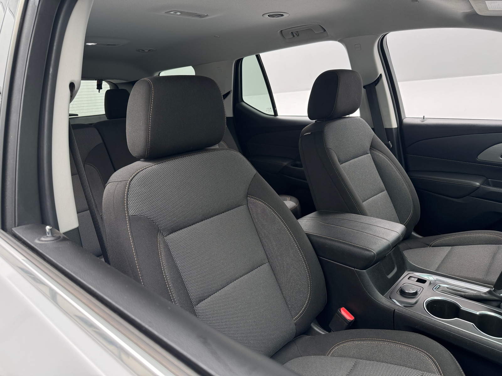 Thumbnail: 2020 Chevrolet Traverse - 2