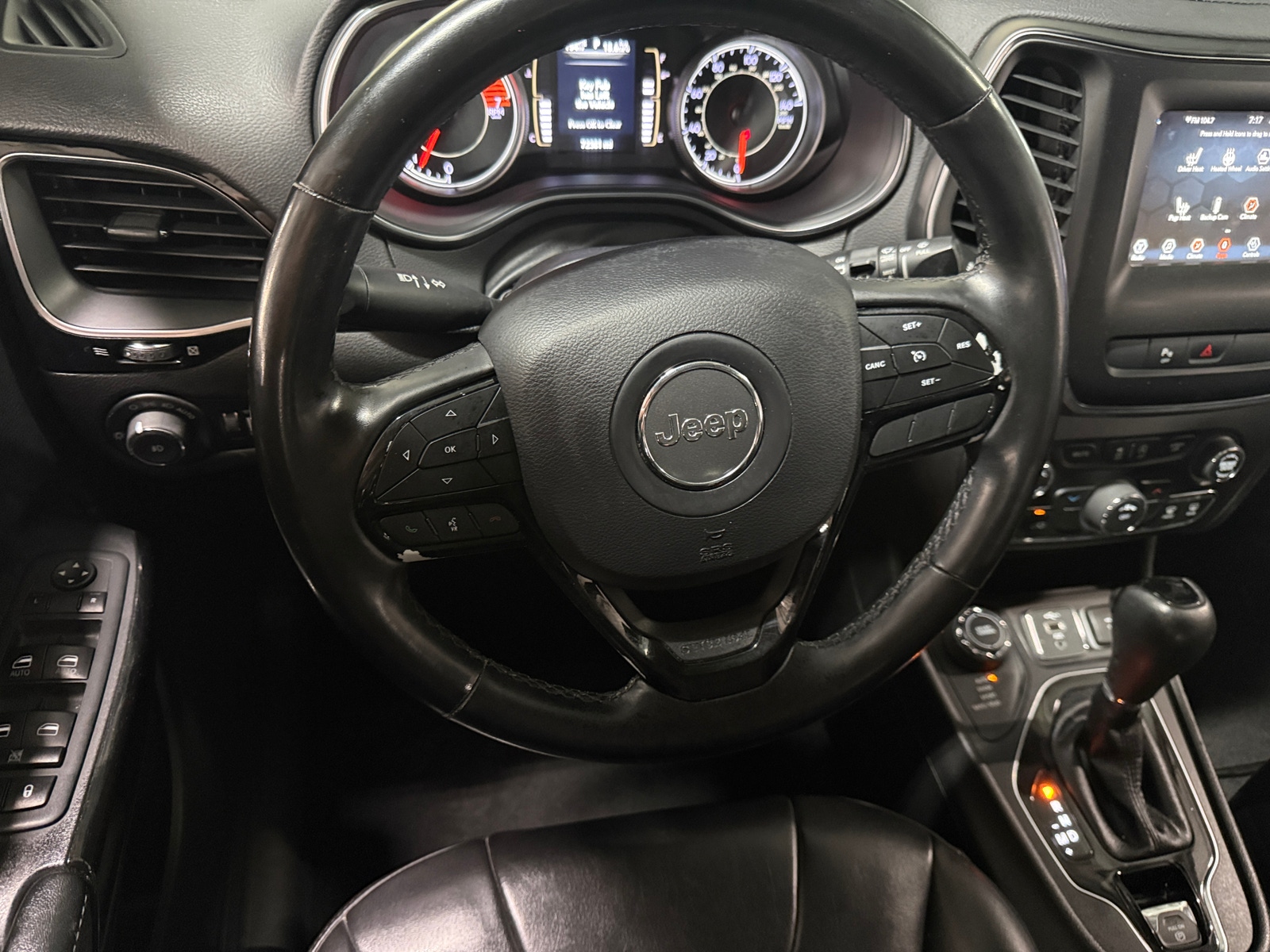 Thumbnail: 2020 Jeep Cherokee - 4