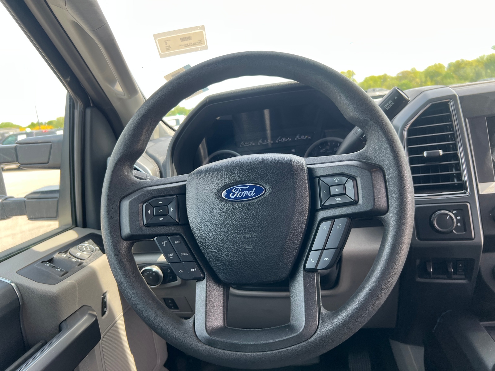 Thumbnail: 2021 Ford Econoline - 5