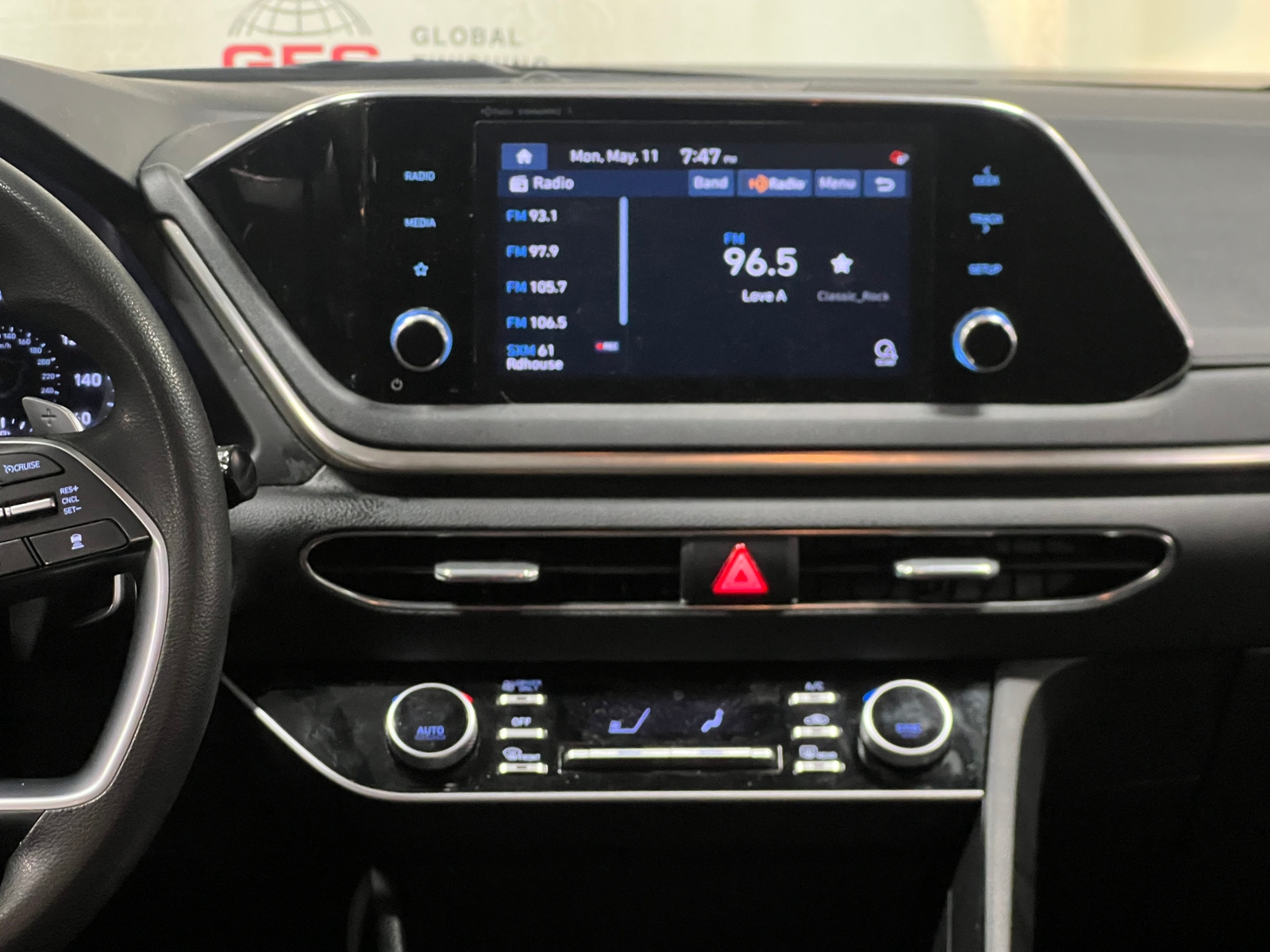 Thumbnail: 2023 Hyundai Sonata - 4