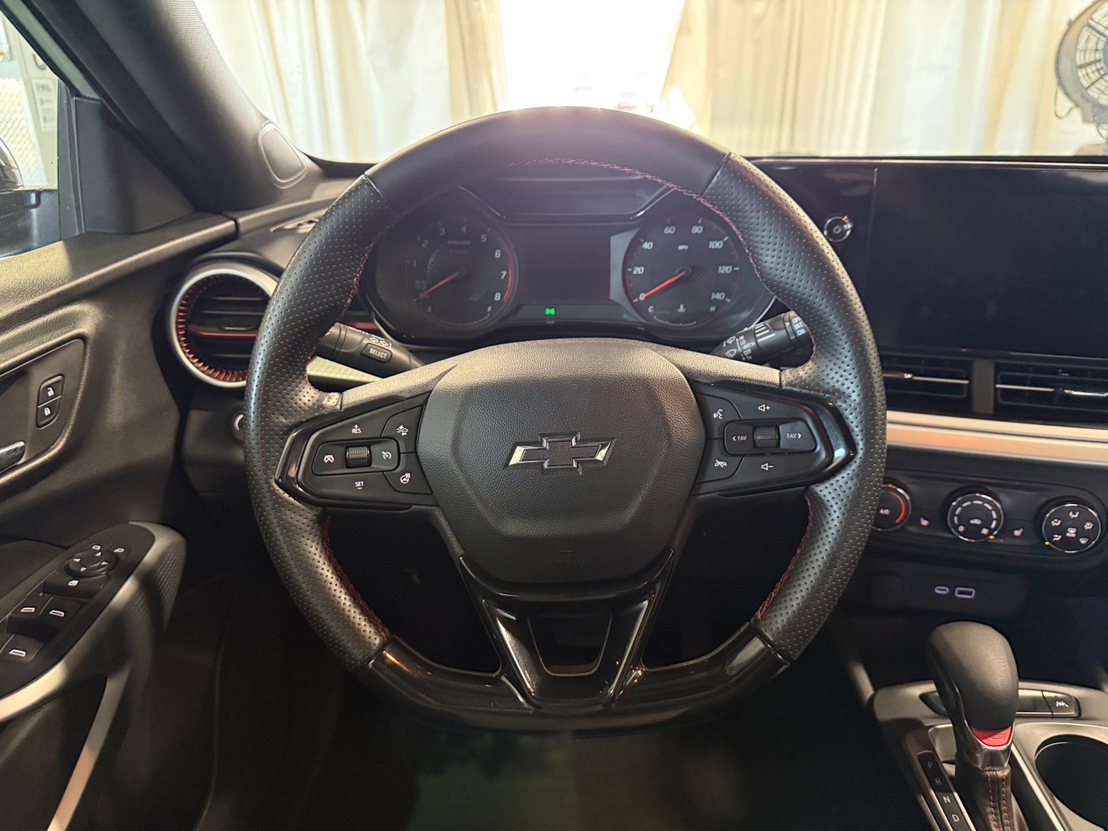Thumbnail: 2024 Chevrolet Trax - 5