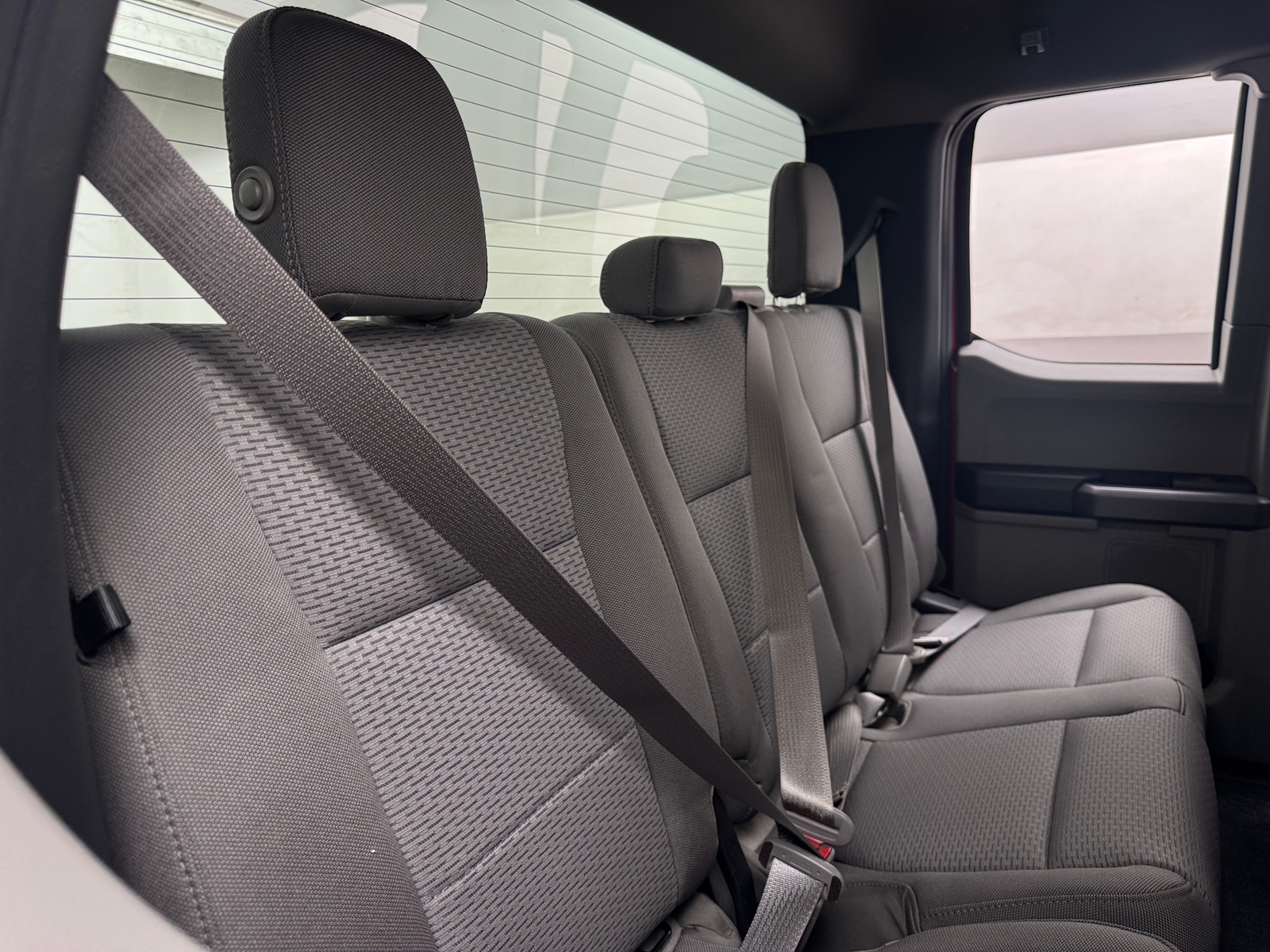 Thumbnail: 2019 Ford Econoline - 6