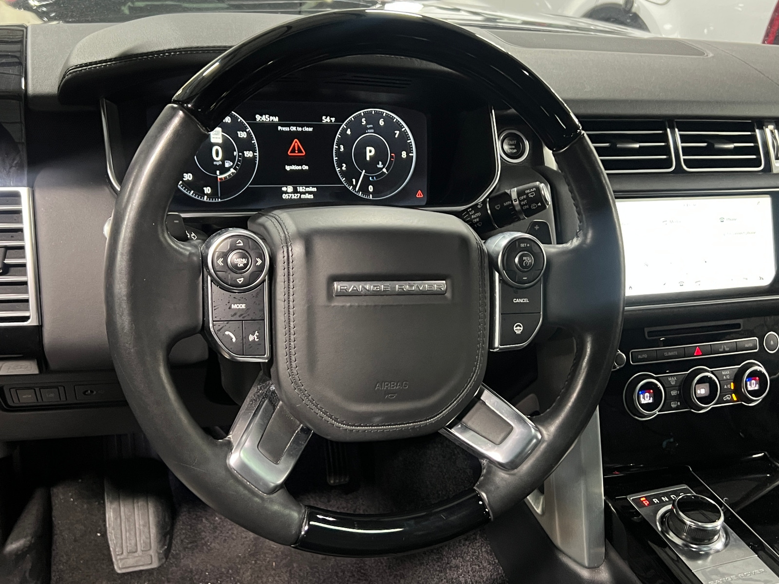 Thumbnail: 2017 Land Rover Range Rover - 4