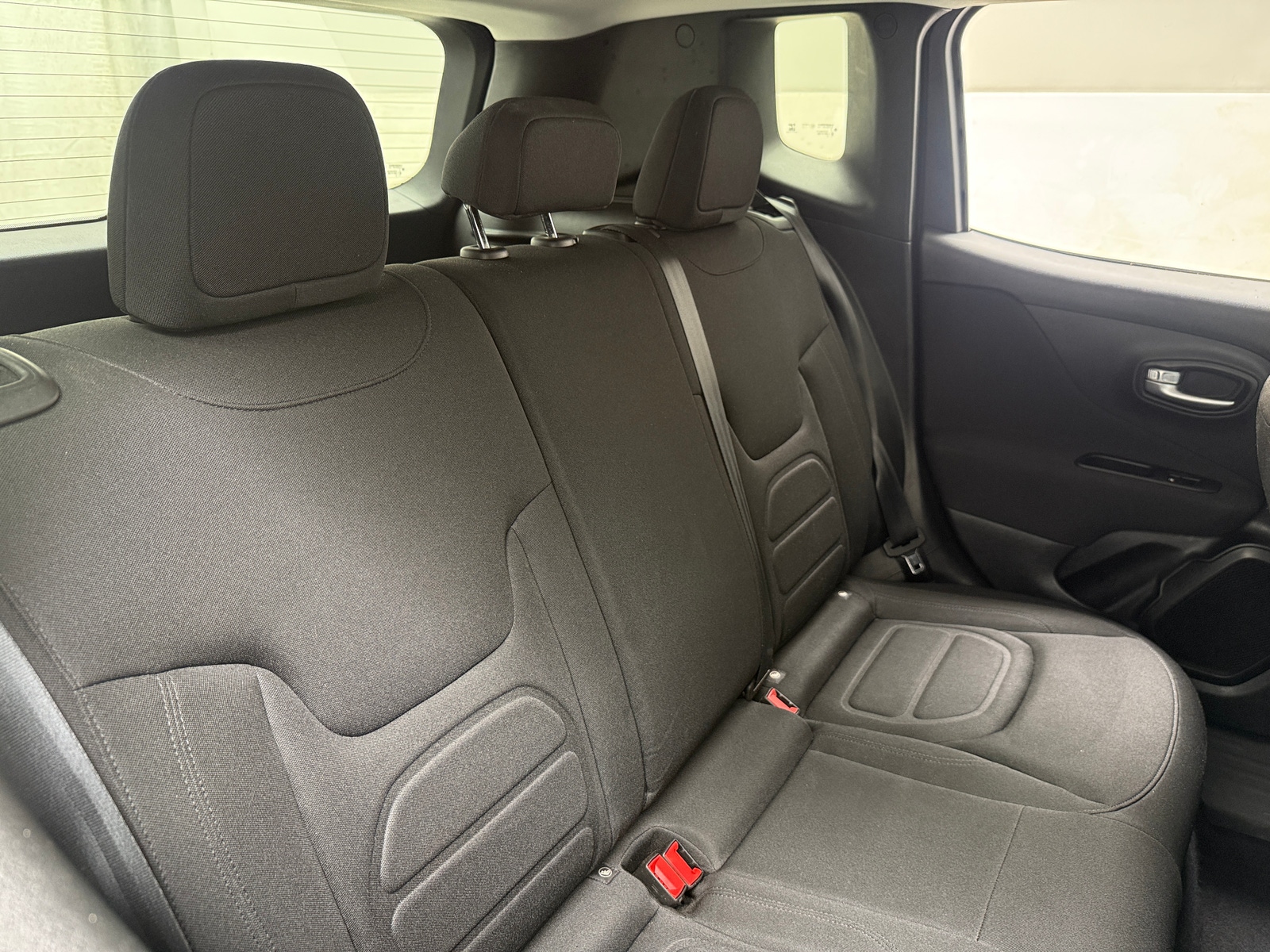 Thumbnail: 2020 Jeep Renegade - 6