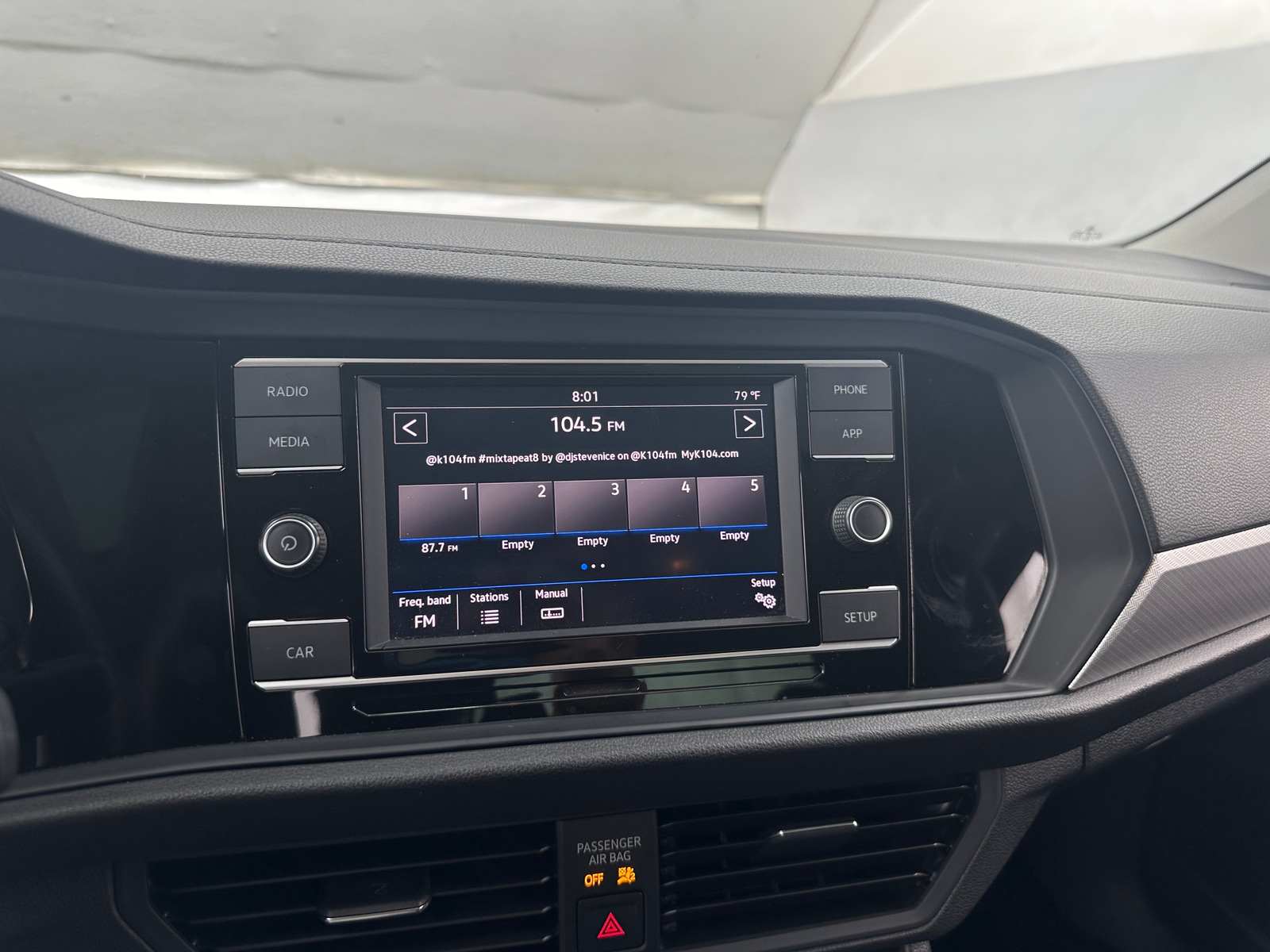 Thumbnail: 2019 Volkswagen Jetta - 3