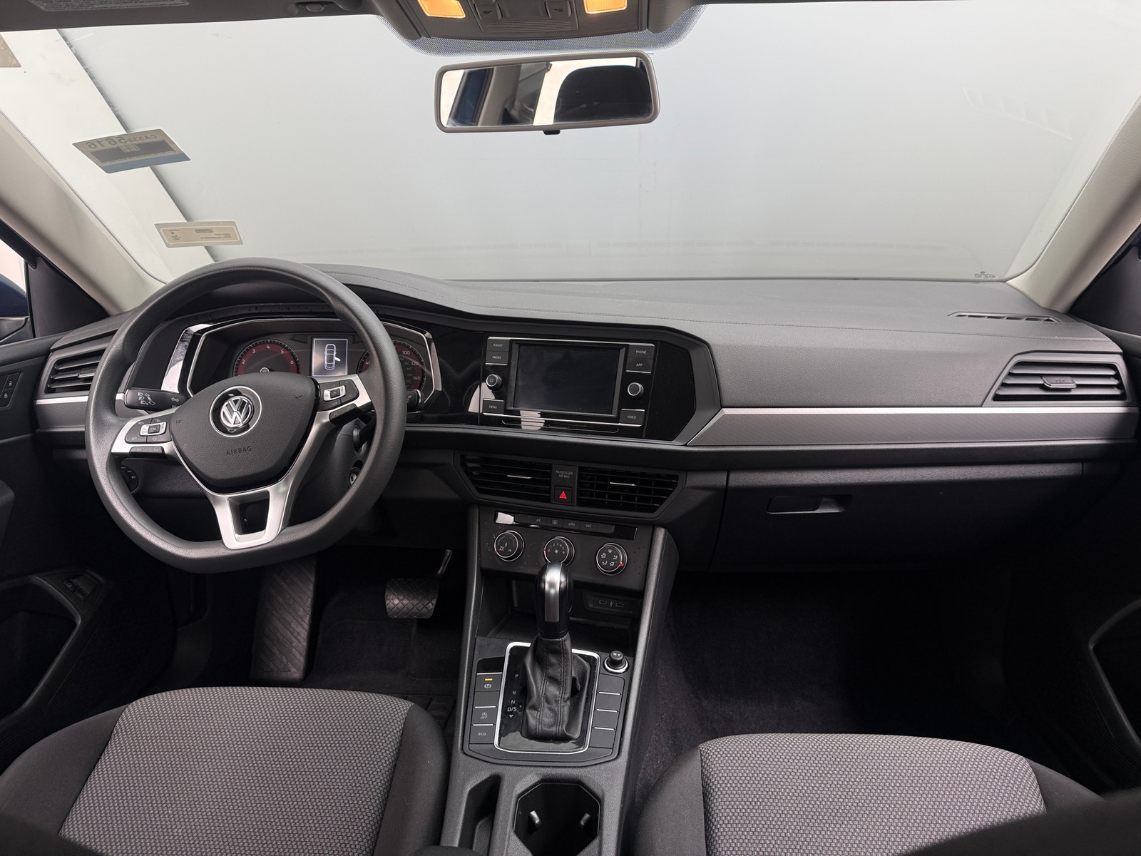 Thumbnail: 2021 Volkswagen Jetta - 3
