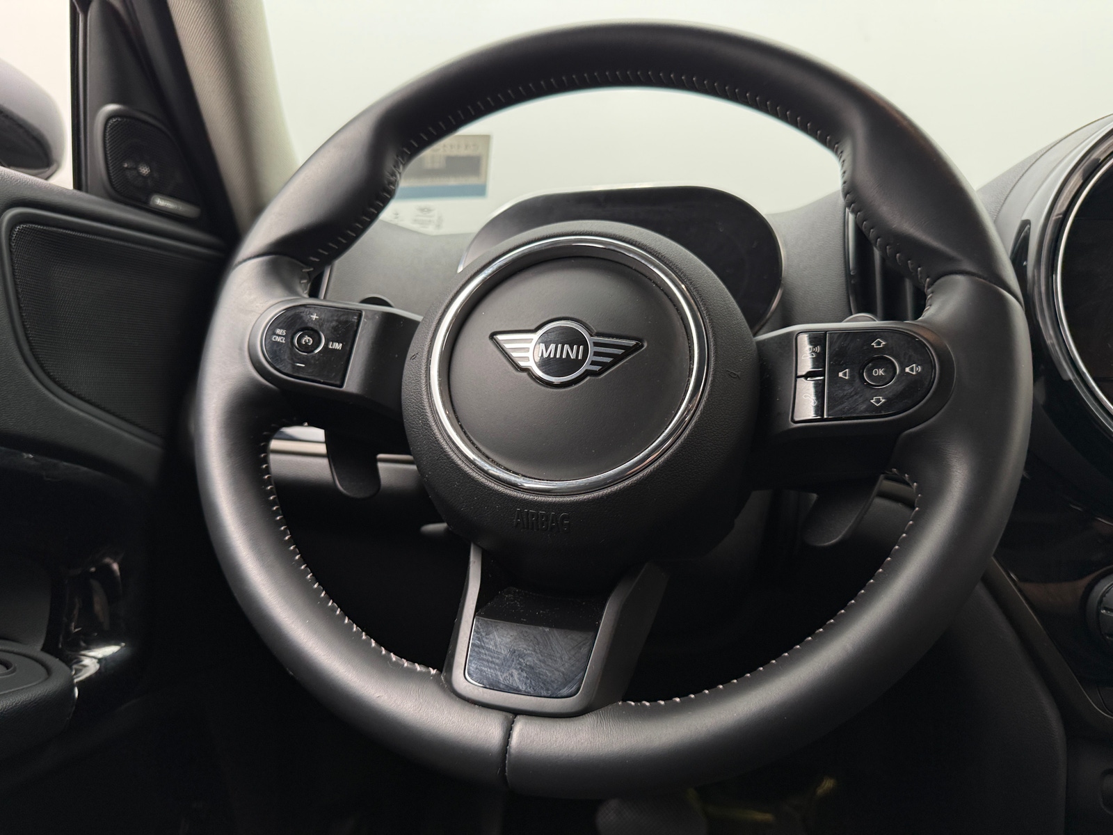 Thumbnail: 2023 MINI Cooper Countryman - 4