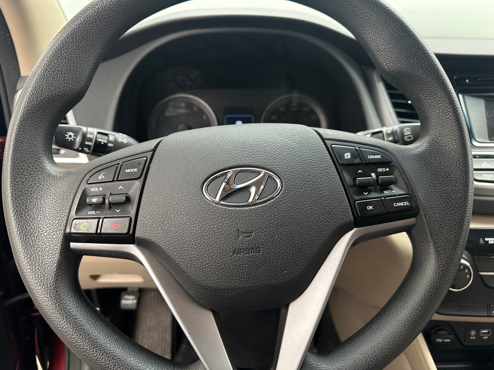 Thumbnail: 2017 Hyundai Tucson - 5