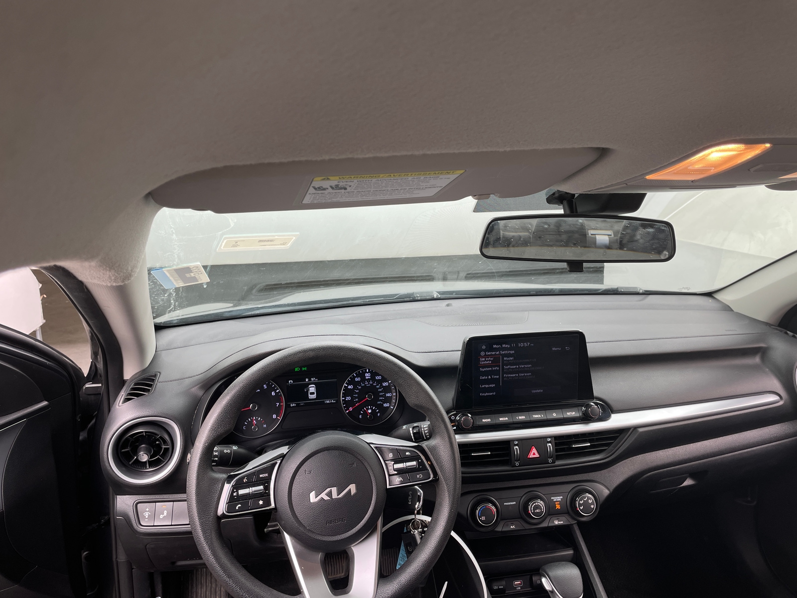 Thumbnail: 2024 Kia Forte - 3