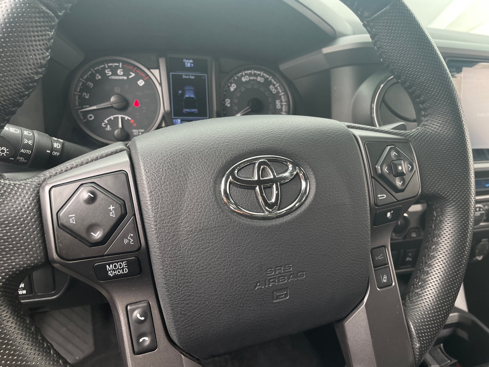 Thumbnail: 2022 Toyota Tacoma - 5