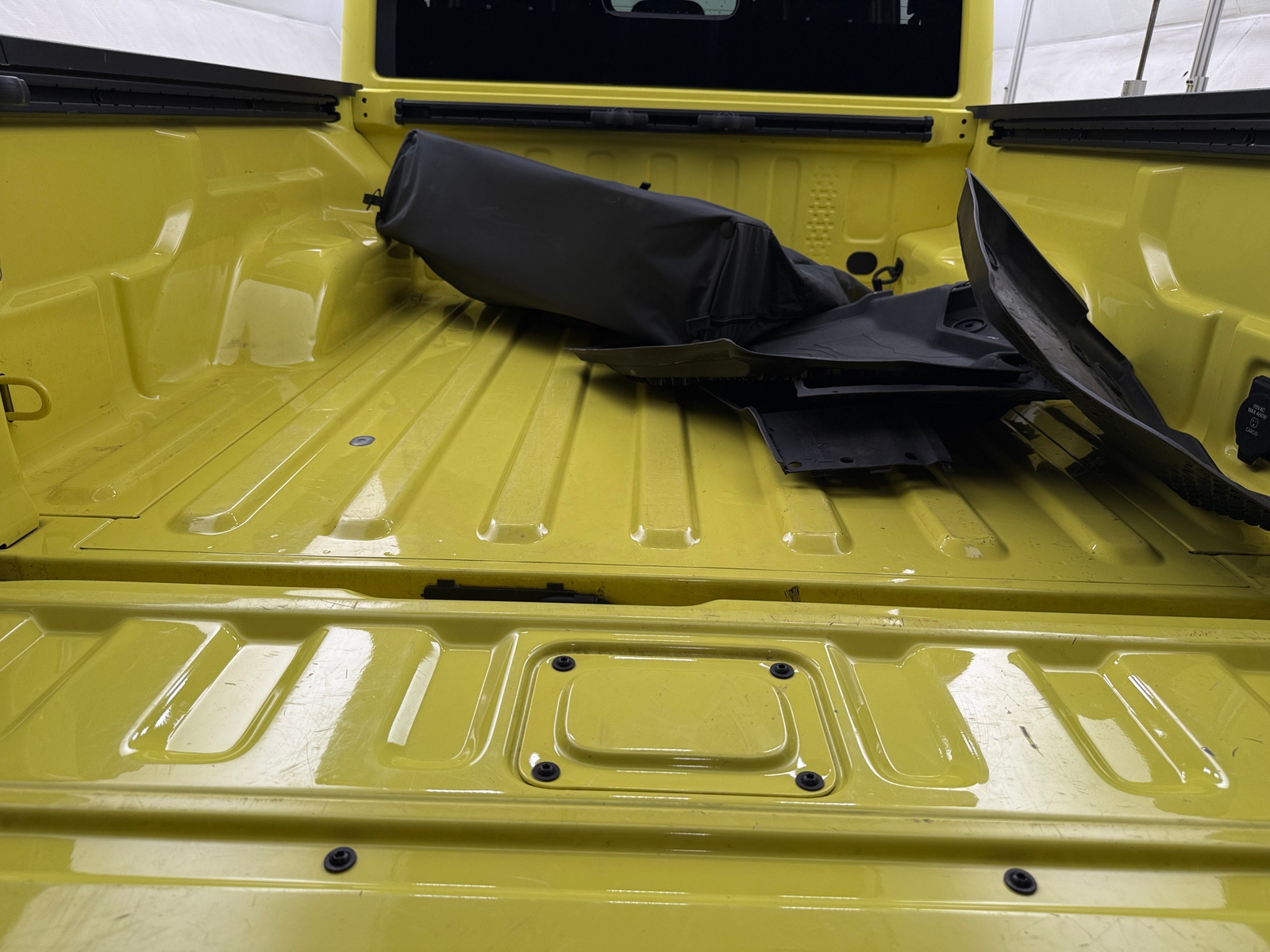 Thumbnail: 2023 Jeep Gladiator - 6