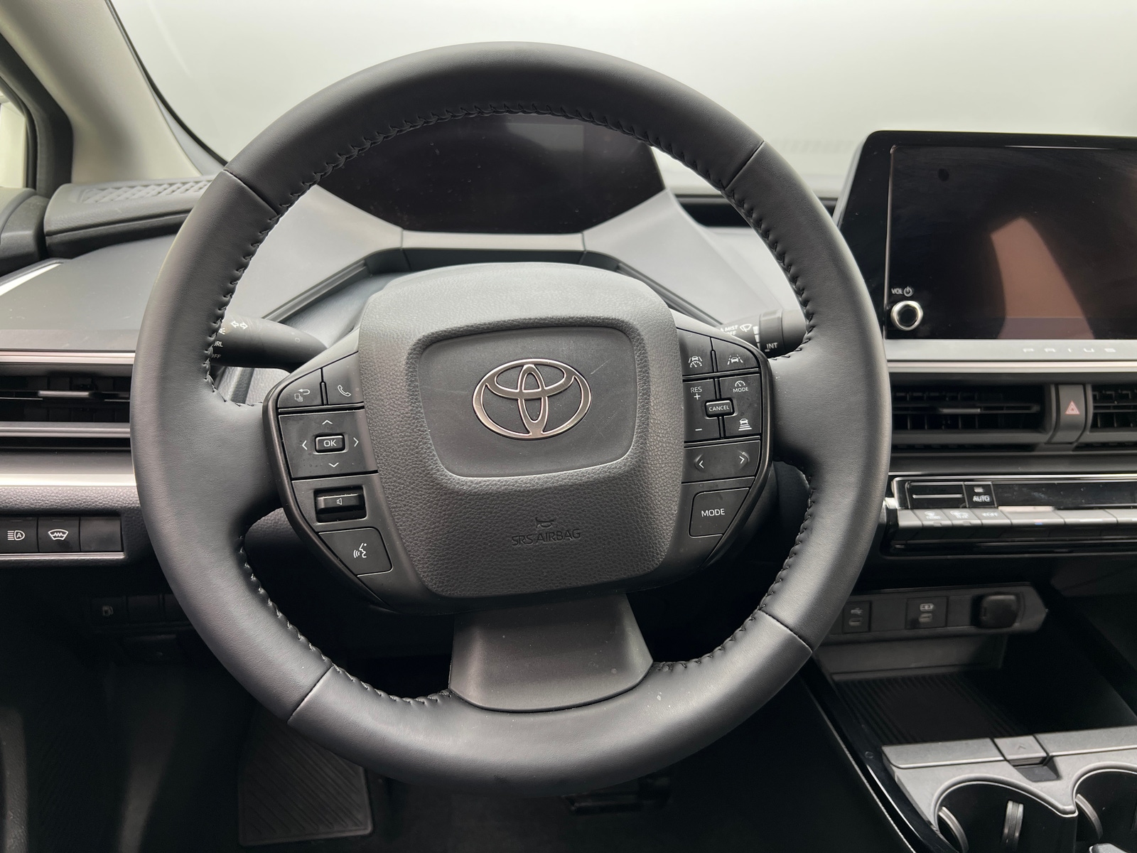 Thumbnail: 2025 Toyota Prius - 5