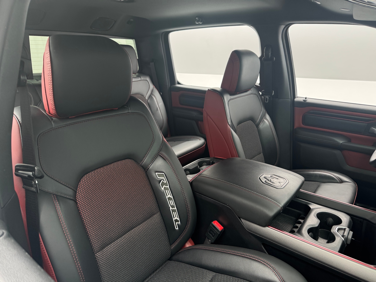 Thumbnail: 2025 RAM 1500 - 2