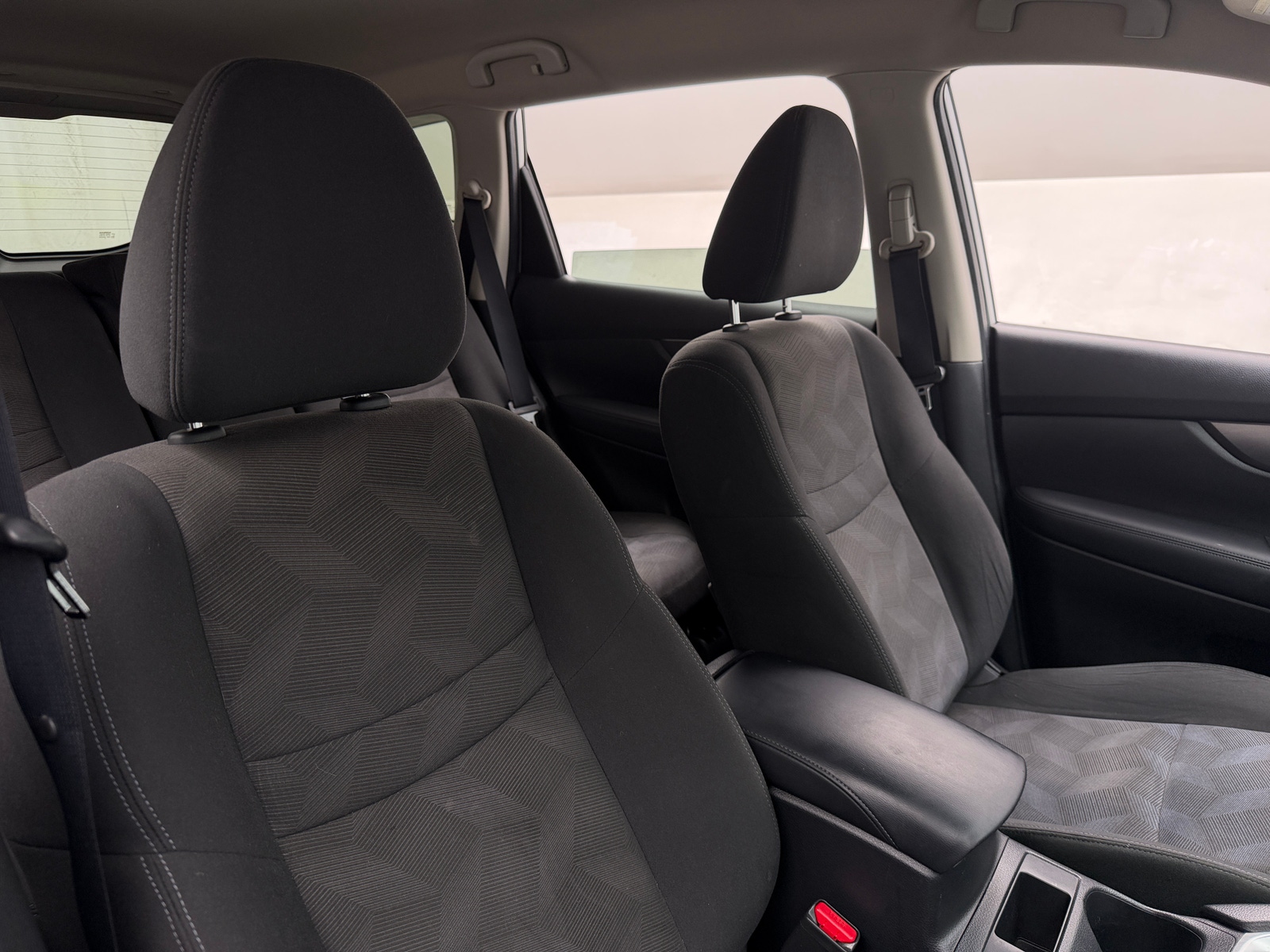 Thumbnail: 2016 Nissan Rogue - 2