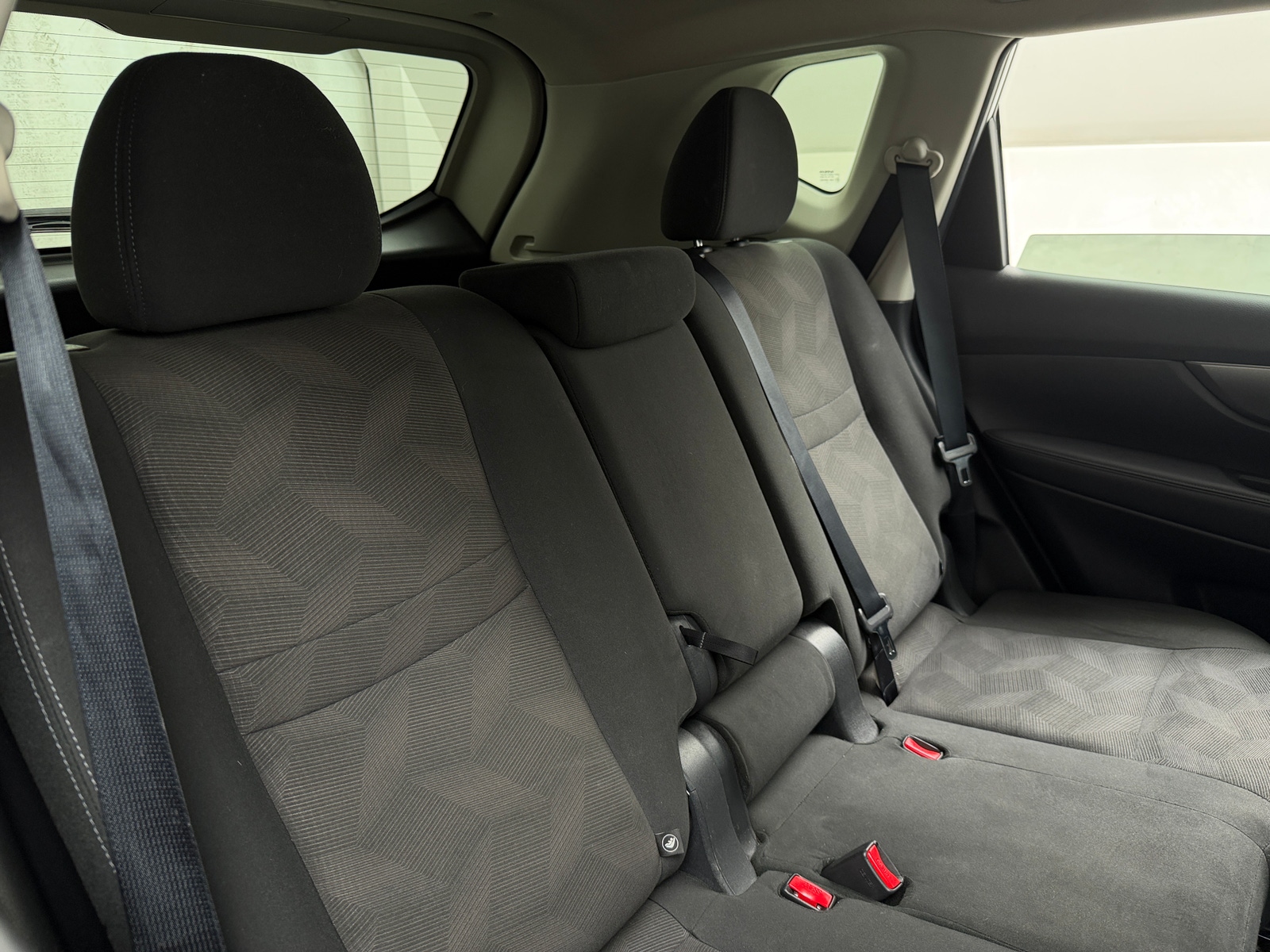 Thumbnail: 2016 Nissan Rogue - 6