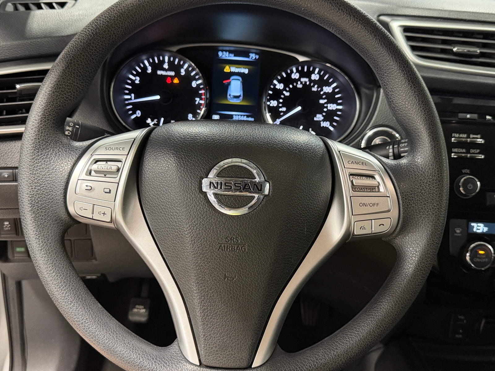 Thumbnail: 2016 Nissan Rogue - 5