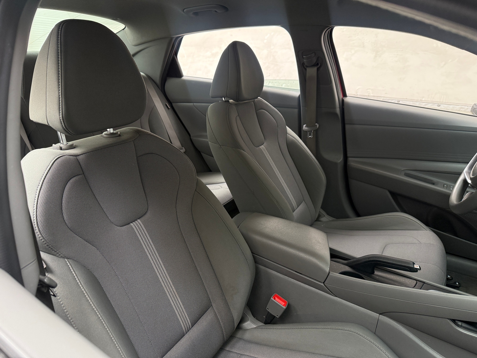 Thumbnail: 2024 Hyundai Elantra - 2
