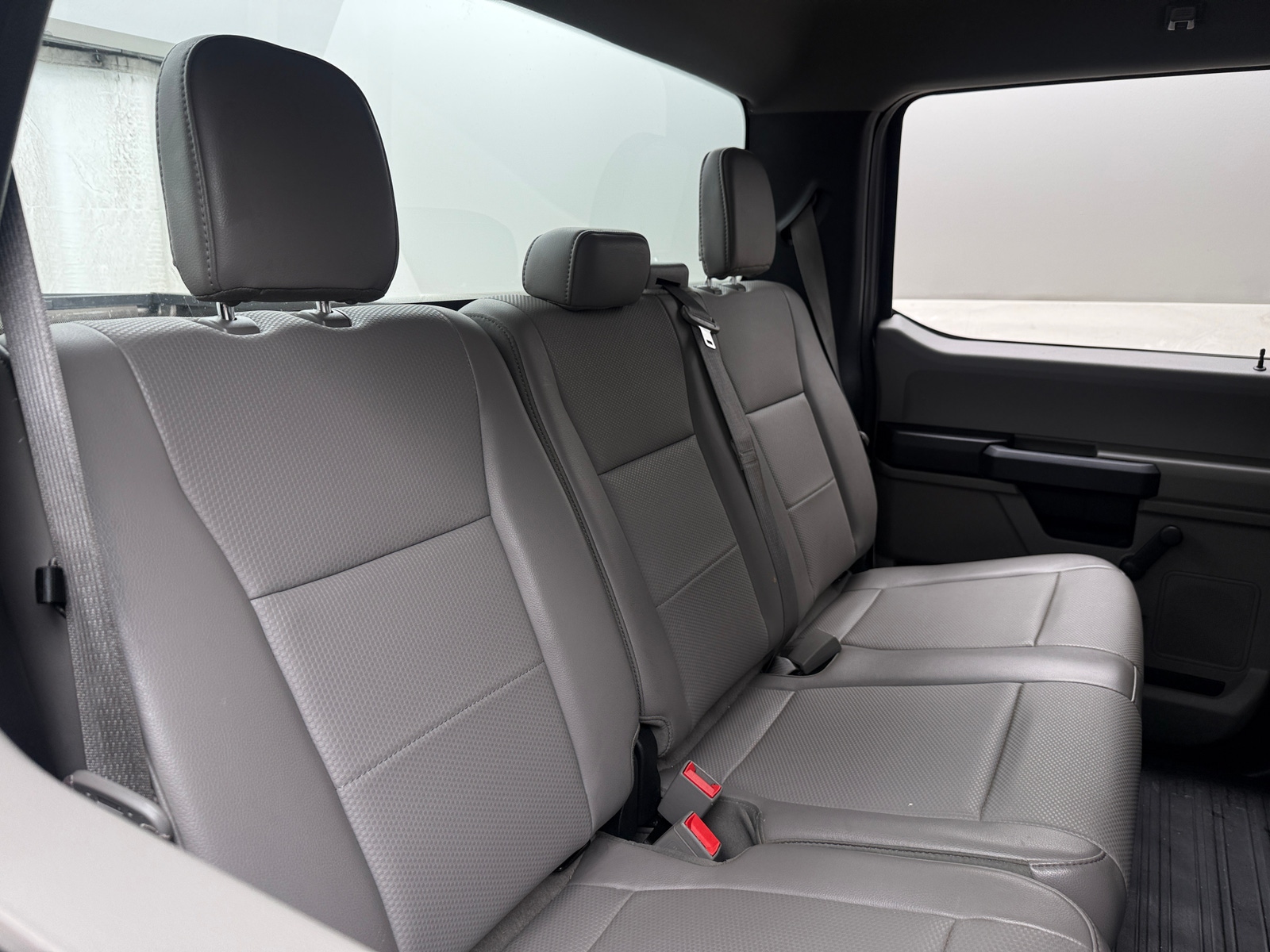 Thumbnail: 2020 Ford Econoline - 6