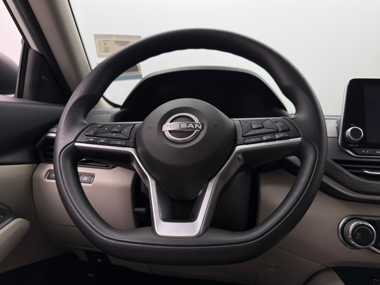Thumbnail: 2024 Nissan Altima - 5