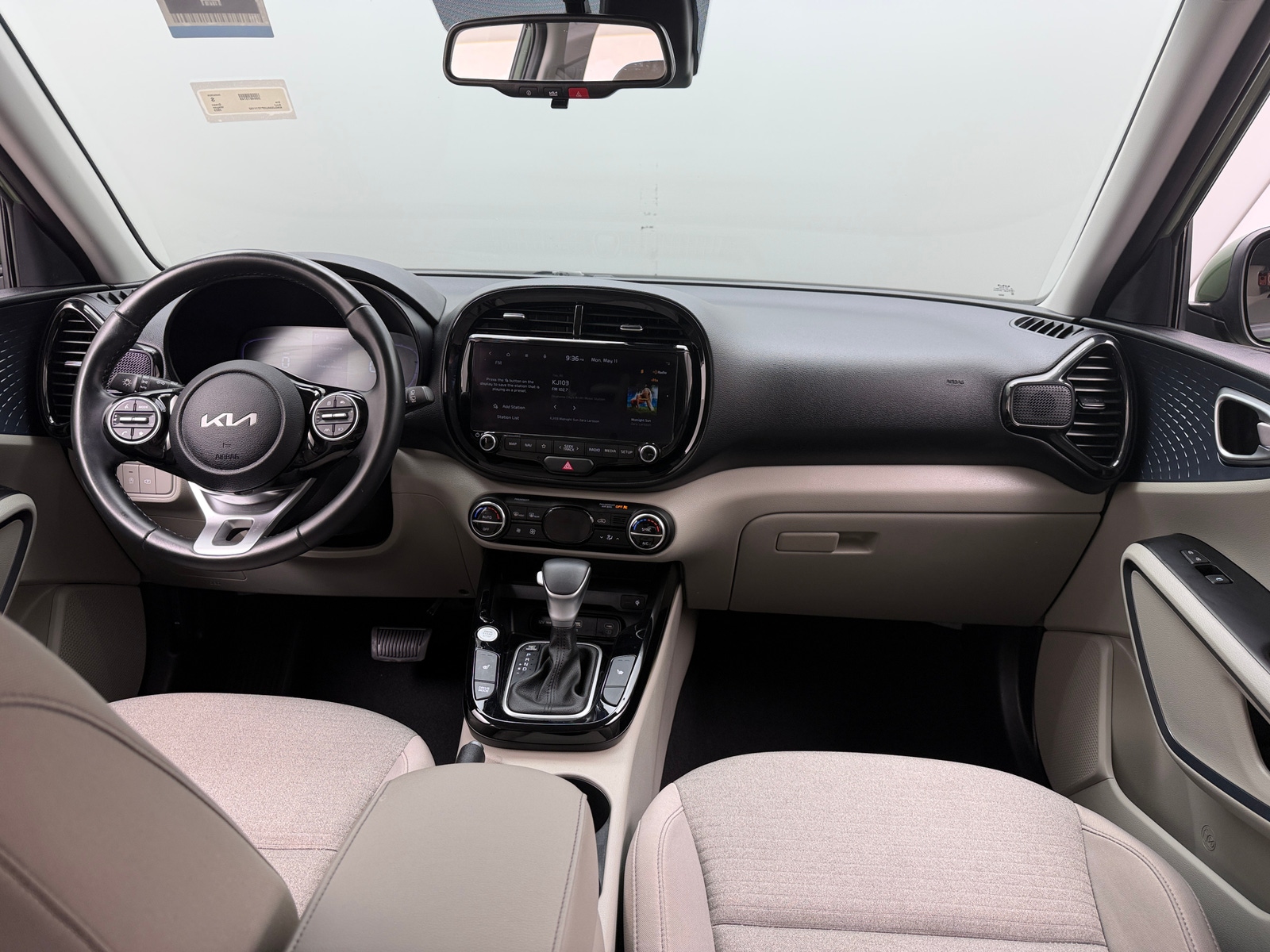 Thumbnail: 2023 Kia Soul - 3