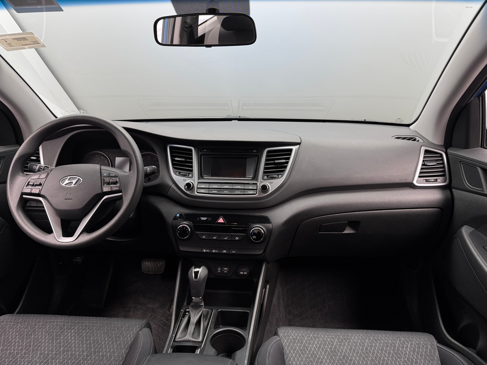 Thumbnail: 2016 Hyundai Tucson - 3