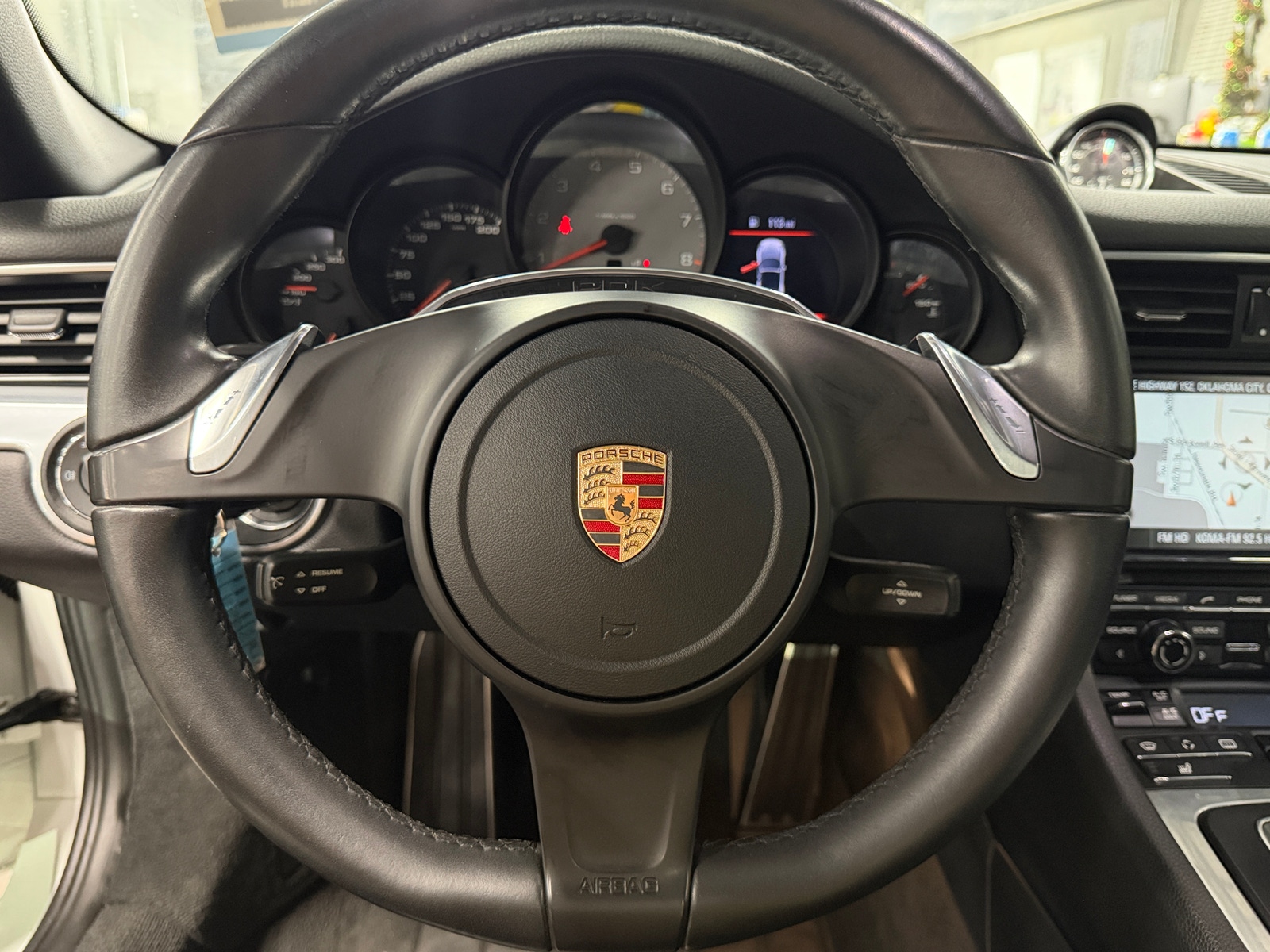 Thumbnail: 2013 Porsche 911 - 4