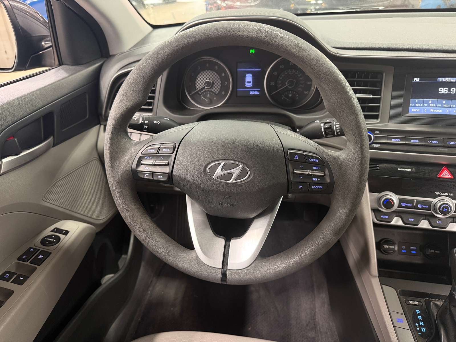 Thumbnail: 2020 Hyundai Elantra - 5