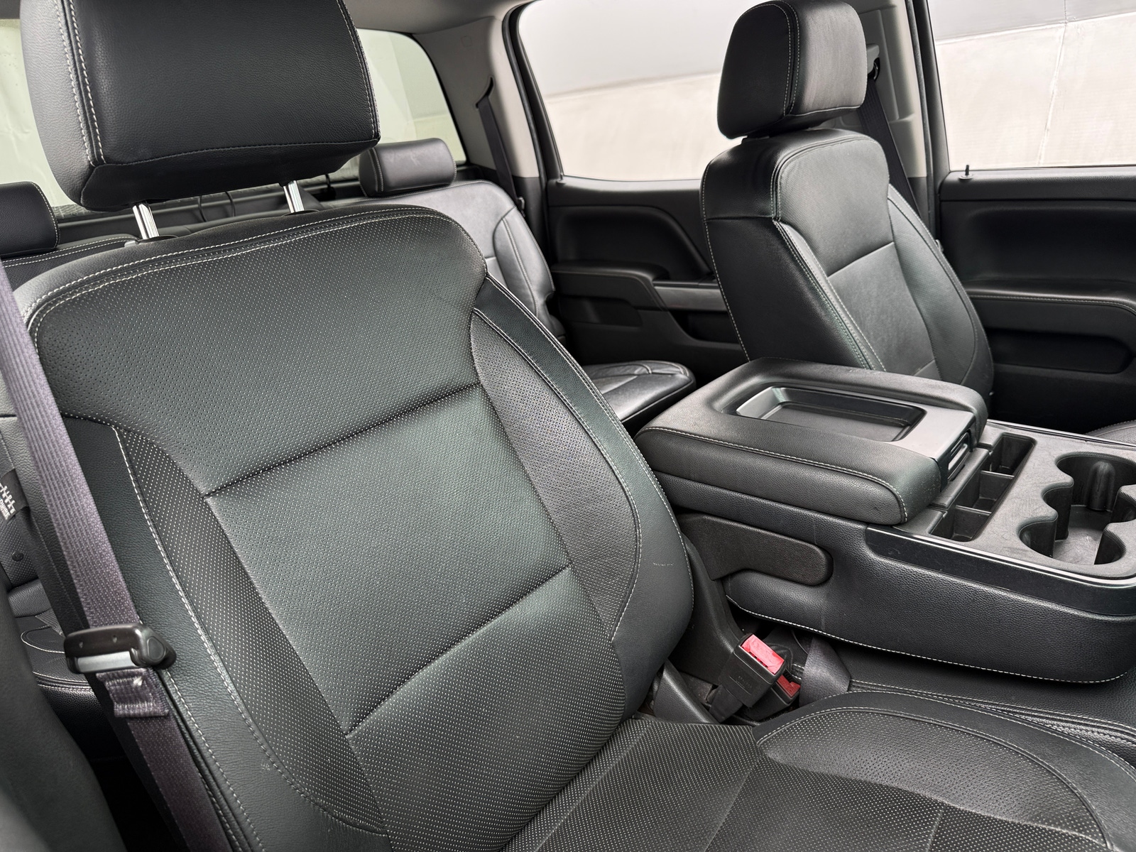 Thumbnail: 2016 Chevrolet Silverado 1500 - 2