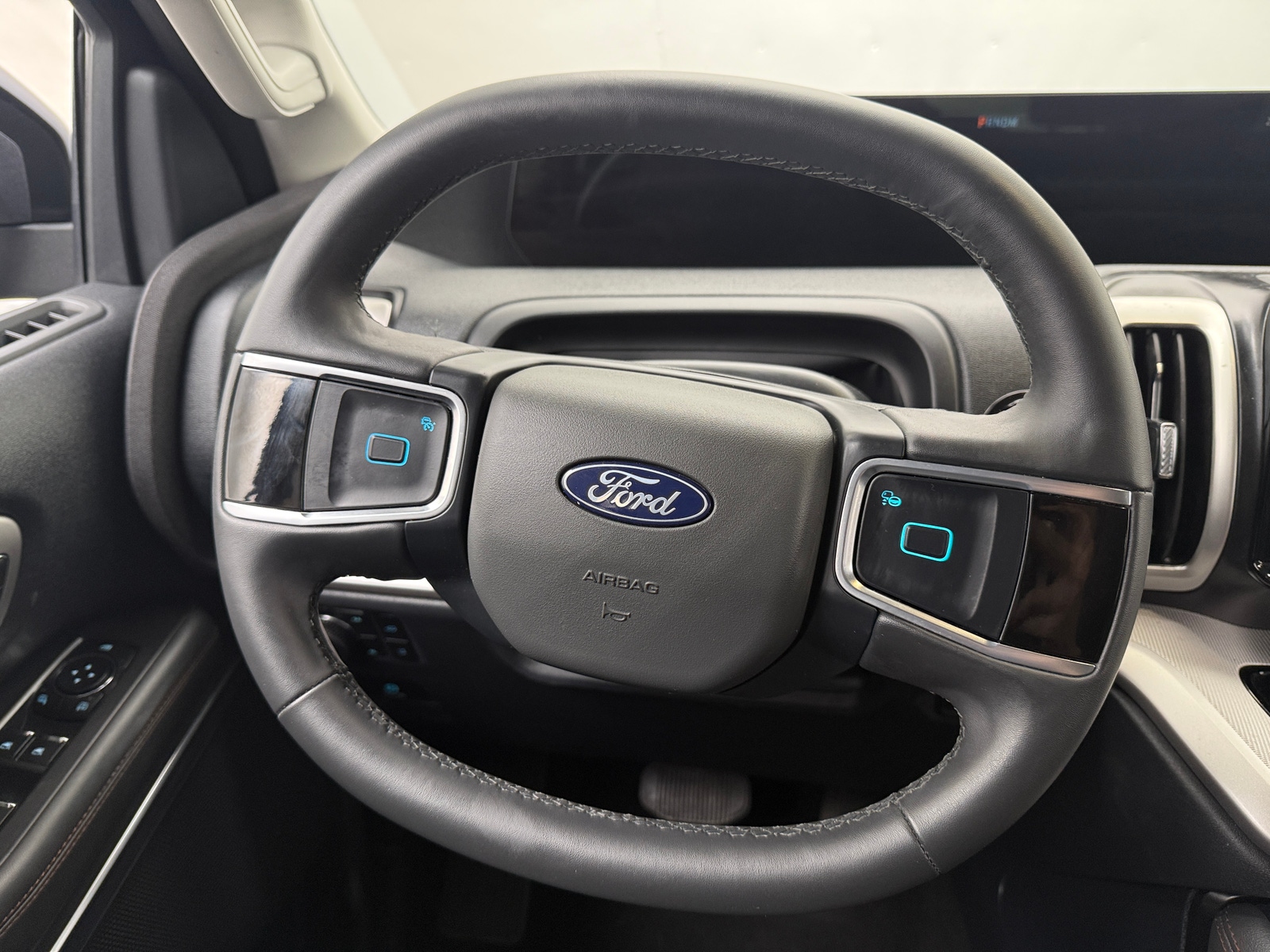 Thumbnail: 2025 Ford Expedition - 5