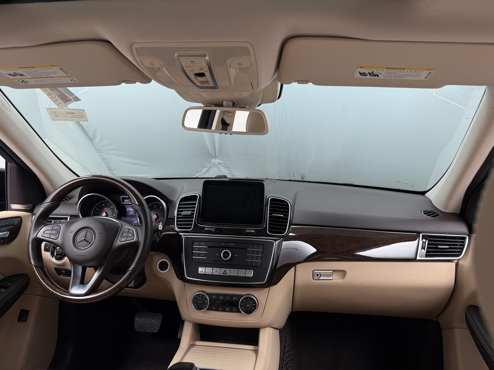 Thumbnail: 2016 Mercedes-Benz GLE - 2