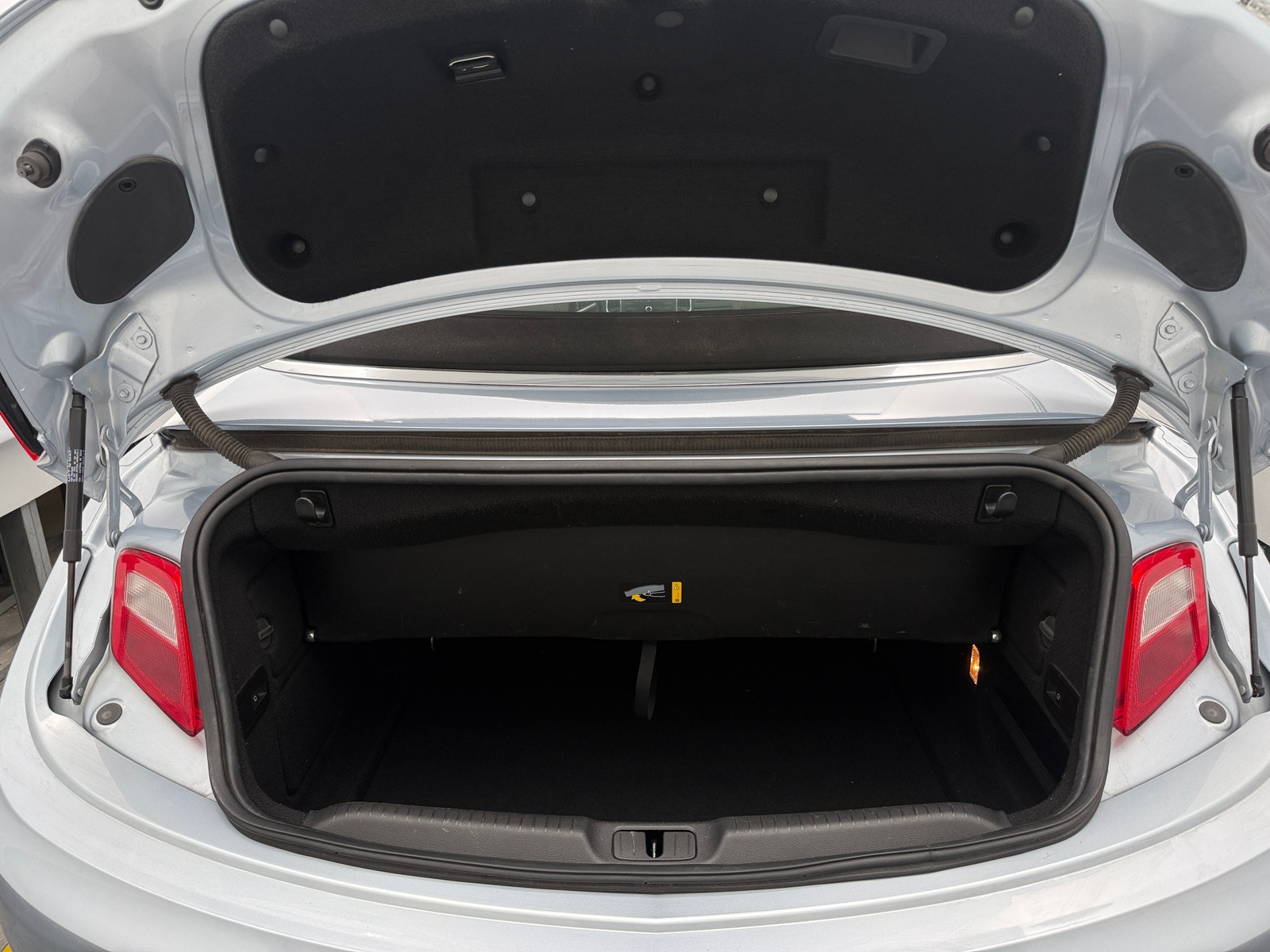 Thumbnail: 2016 Buick Cascada - 6