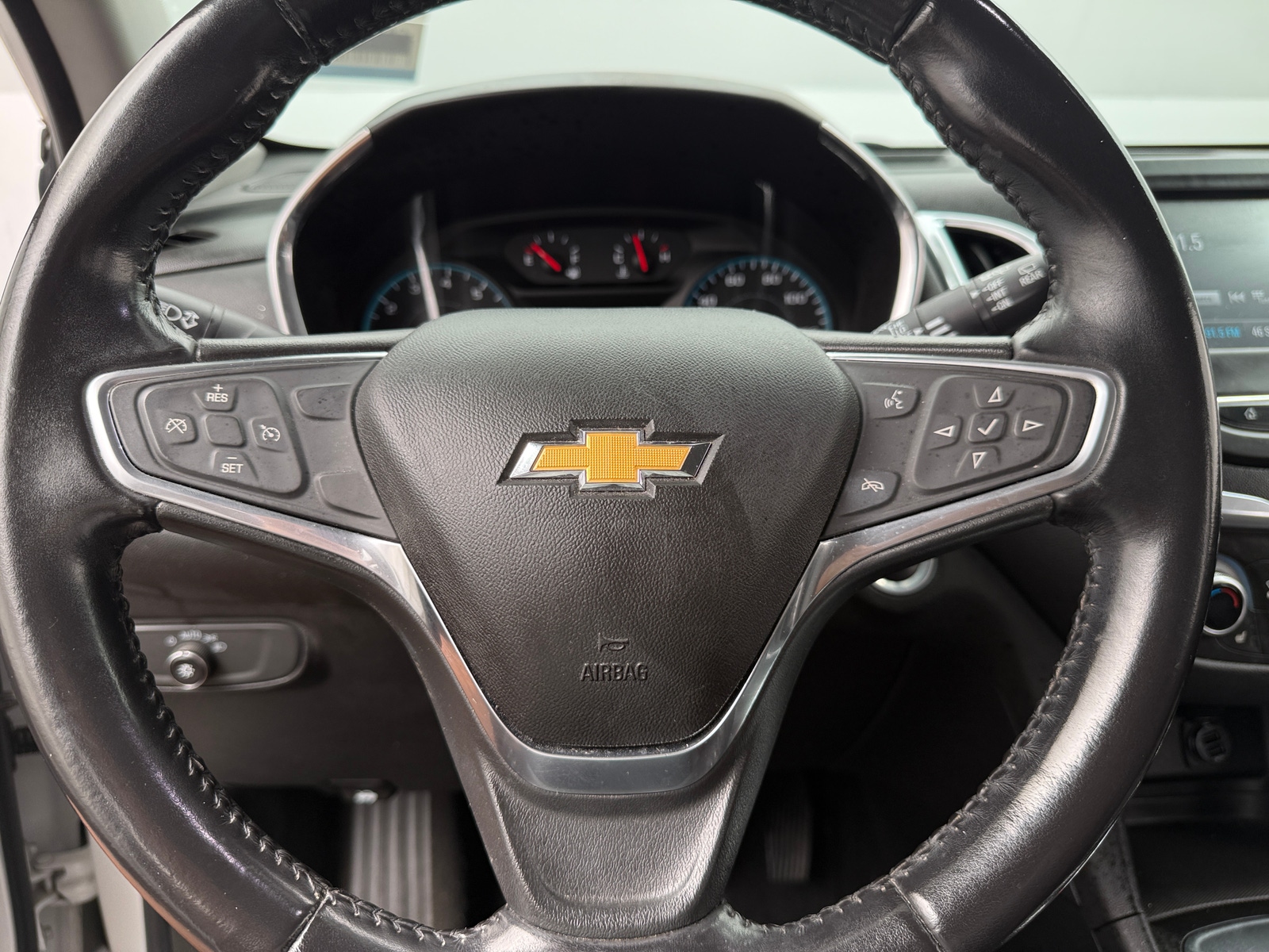 Thumbnail: 2018 Chevrolet Equinox - 5