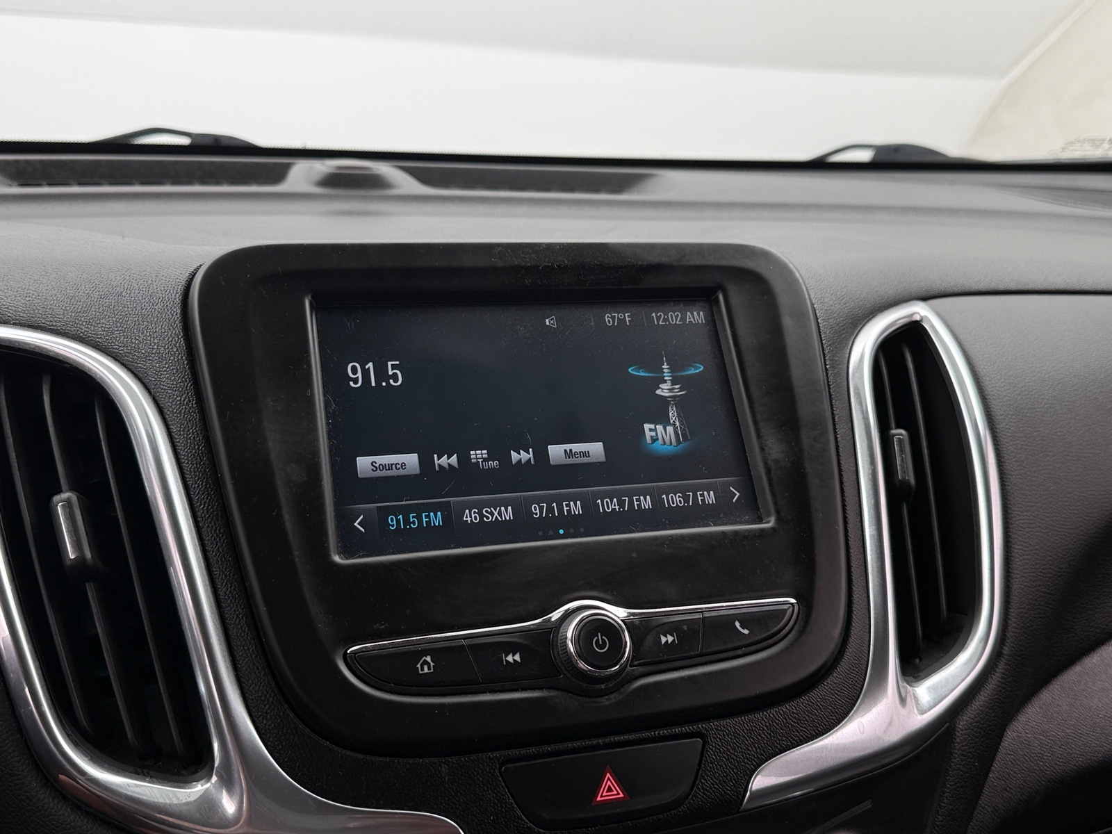 Thumbnail: 2018 Chevrolet Equinox - 4