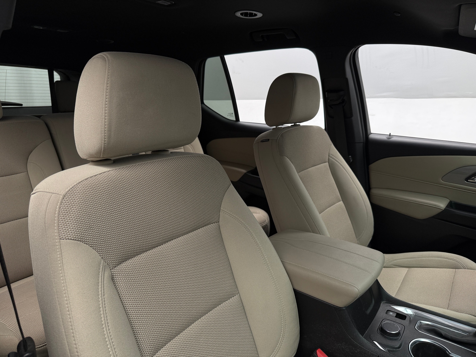 Thumbnail: 2022 Chevrolet Traverse - 2