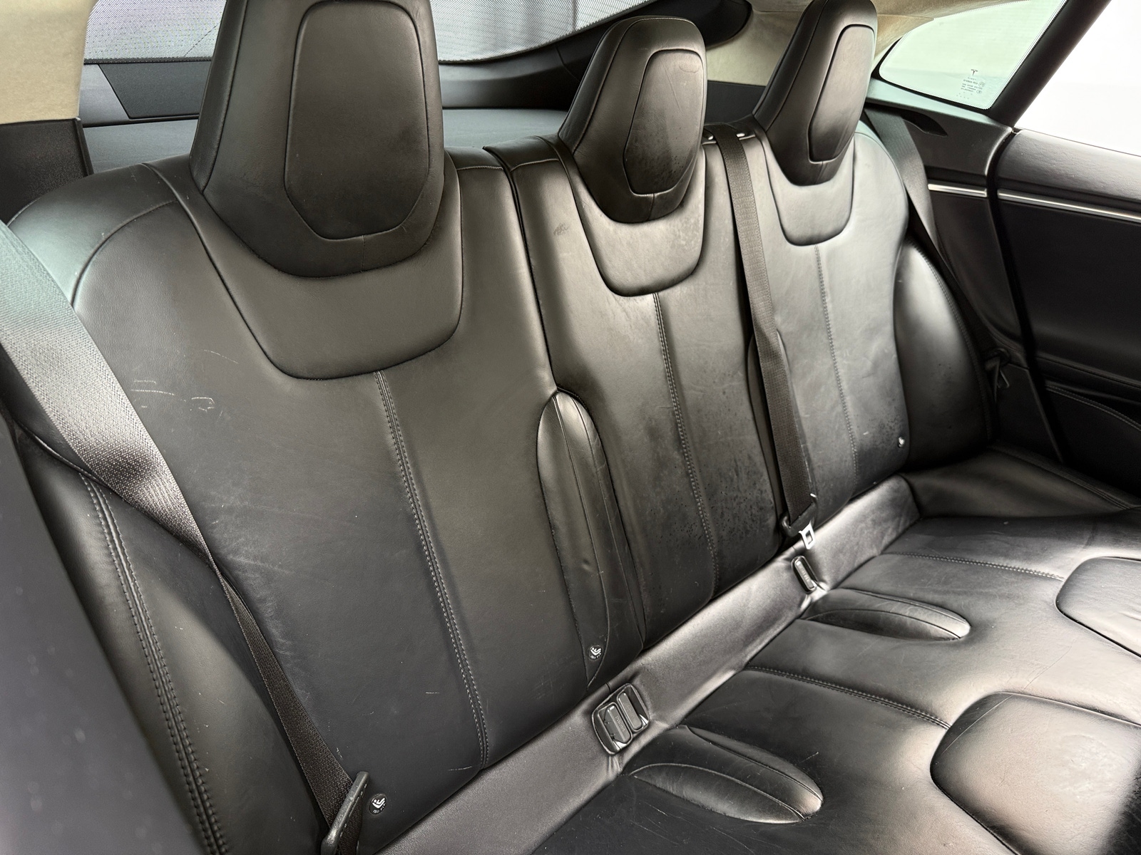 Thumbnail: 2015 Tesla Model S - 5