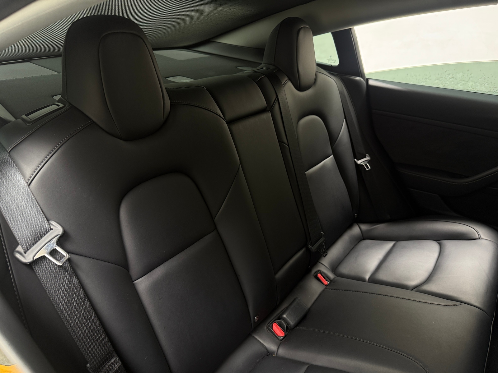 Thumbnail: 2022 Tesla Model 3 - 5